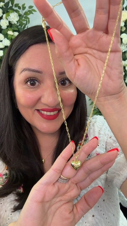 ✨ New everyday favorite! ✨
I’m obsessed with the @Ana Luisa  Lev Medium Necklace 🤍 The puffed heart gives it such a luxe, polished look while still being lightweight enough for everyday wear.
I love that it makes a statement on its own, but it’s also perfect for layering with your favorite necklaces. The kind of piece you can throw on with a T-shirt or dress up for date night!
✨ 14k gold-dipped ✨ Puffed 3D heart design ✨ Lightweight & comfortable ✨ Tarnish-proof + water-resistant ✨ Hypoallergenic ✨ 2-year warranty

And it’s currently up to 25% off! I linked it in my LTK so you can check it out. 🤍

#AnaLuisa #LTKFinds #EverydayJewelry #GoldJewelry #JewelryStack

#LTKootd #LTKgrwm #LTKdayinmylife
