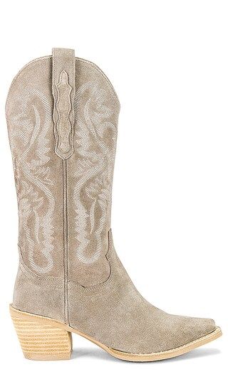 Dagget Boot in Taupe Suede | Revolve Clothing (Global)