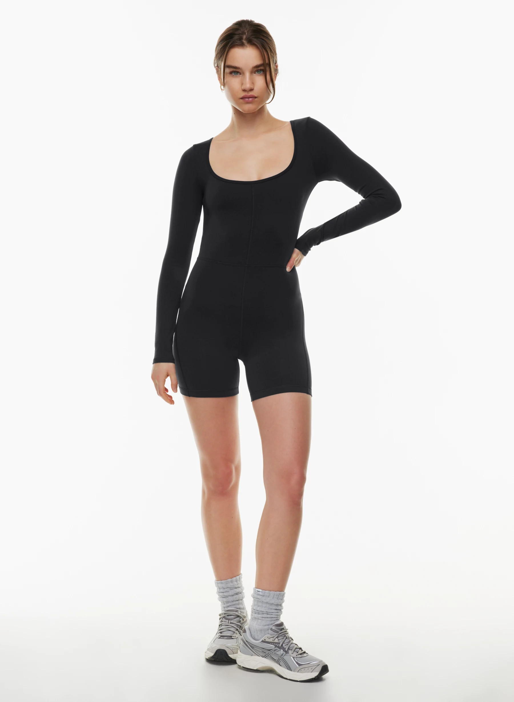 LIFE DIVINITY 5" LONGSLEEVE ROMPER | Aritzia
