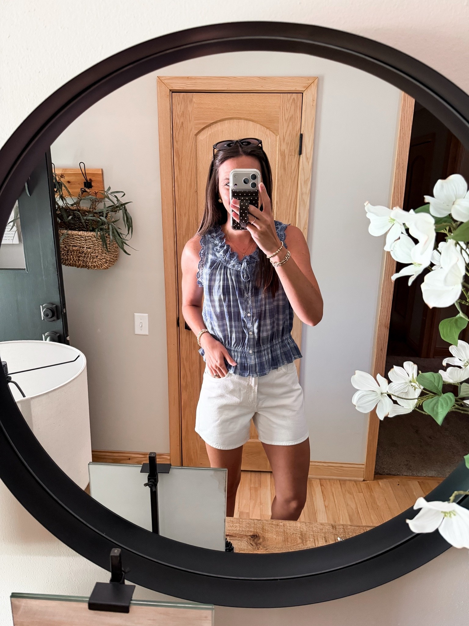 Today’s outfit 

Top - small
Shorts - size 4 (27)