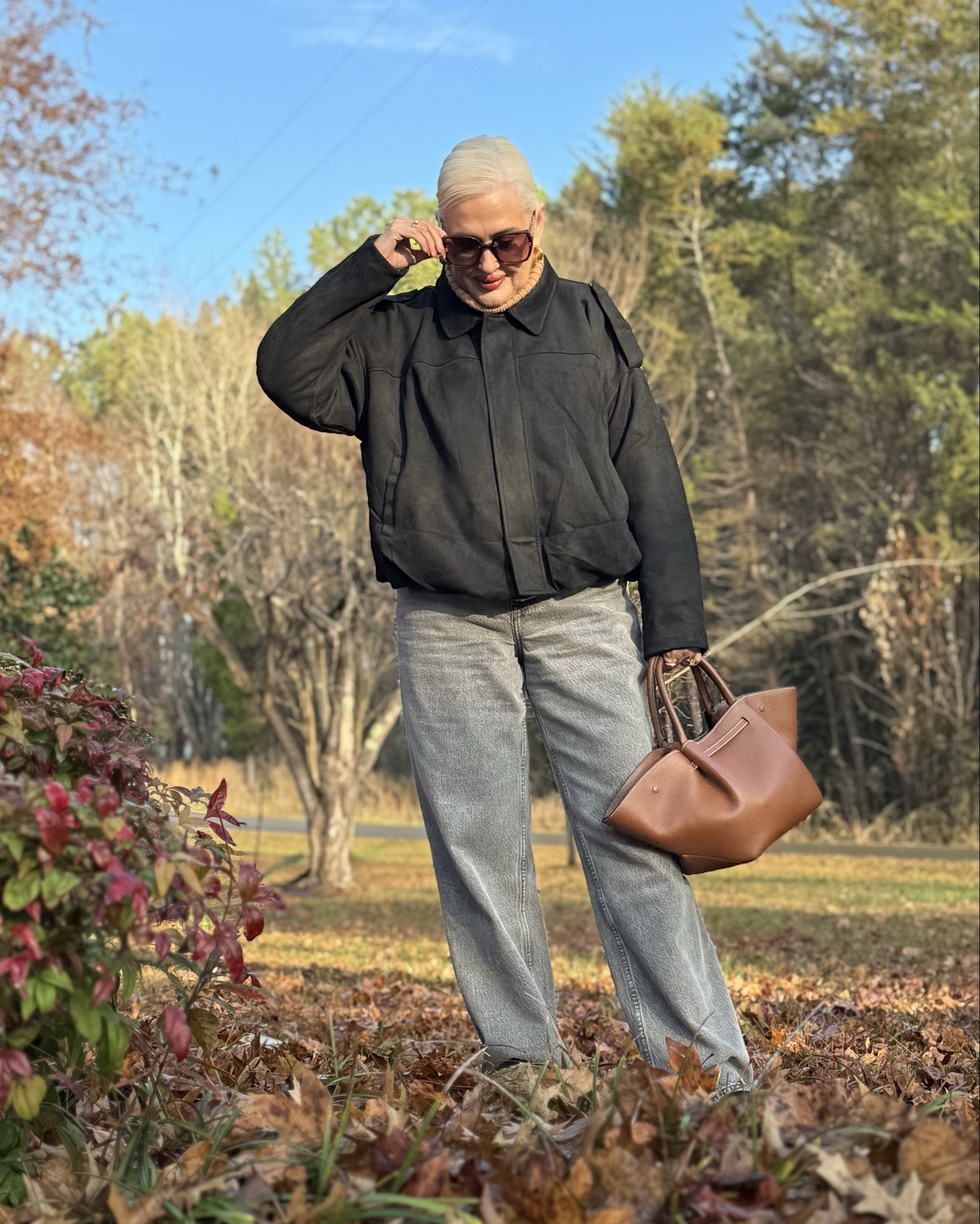 🍂 Beautiful fall day vibes!
Keeping it casual in my loose-fit Abercrombie jeans (yes, they’re on sale! 🙌).
Easy, effortless, and perfect for soaking in all the cozy autumn moments.

✨ STYLE TIP: A relaxed fit jean instantly gives that modern, polished-but-comfy look we all love over 40.

🛍️ Head over to my LTK for today’s deals, discounts, and all my fall favorites!
Follow along for everyday style inspo 🤎

#AbercrombieJeans #FallOutfitInspo #Over40Style #WomenOver50Fashion 

#LTKdayinmylife #LTKCyberWeek