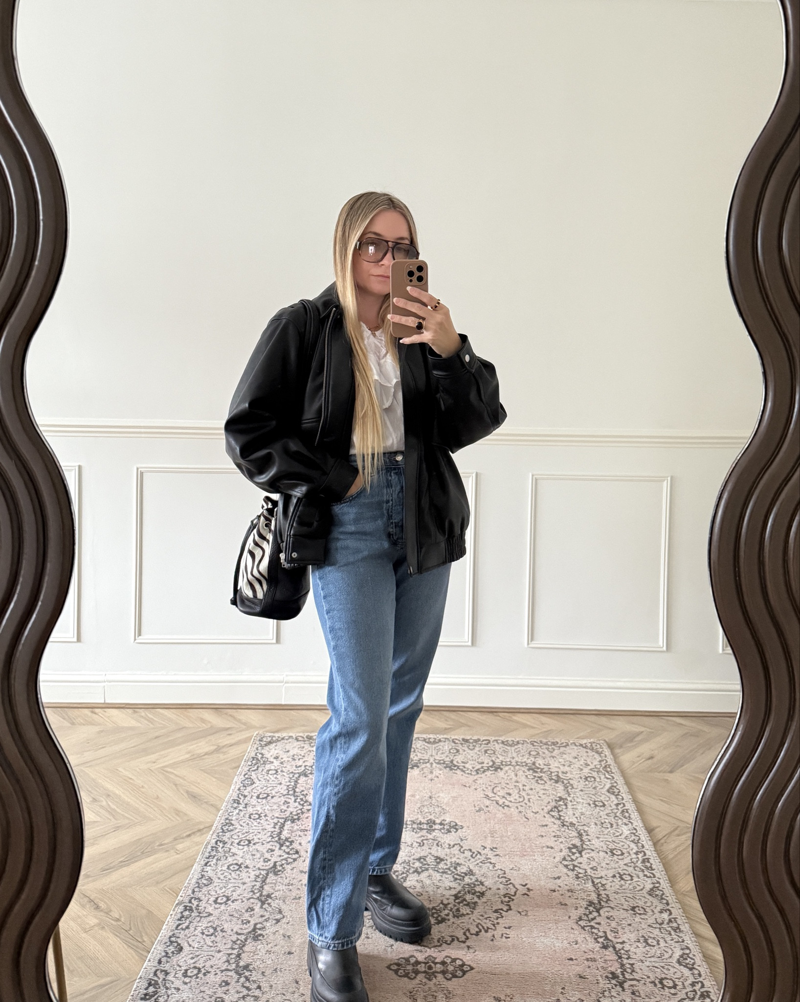 3 ways to wear 1 great base. Some of my favourite wardrobe staple pieces. 
Jeans are TTS 

#LTKstyletip #LTKuk #LTKautumn