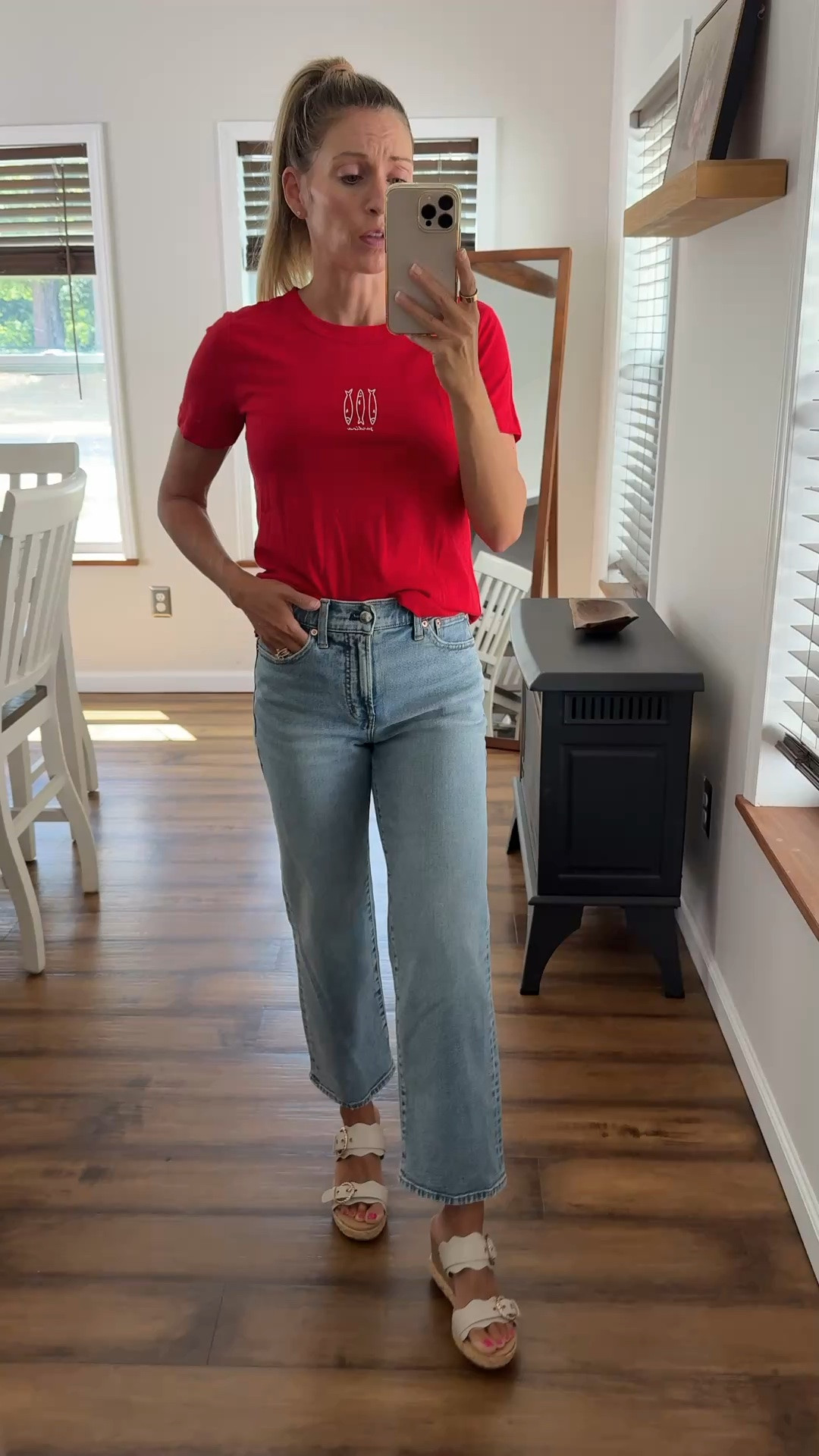 Cropped wide leg jeans, Madewell jeans , causal summer outfit

#LTKootd #LTKOver40 #LTKWorkwear