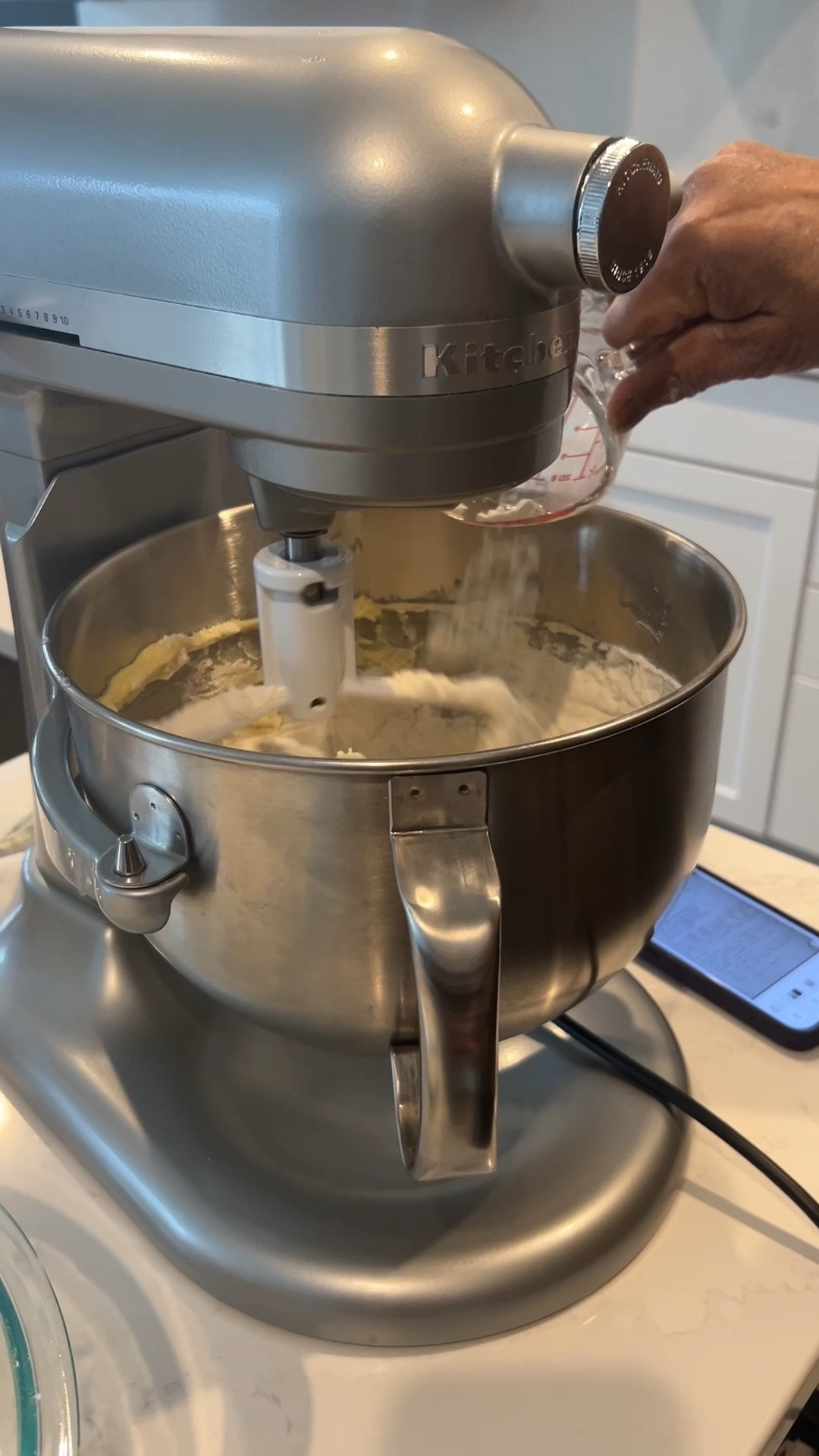 This part never gets old.

Butter and sugar coming together in the KitchenAid.

I linked the mixer and tools I use if you’re curious 👇🏽

#LTKHome #LTKfoodie