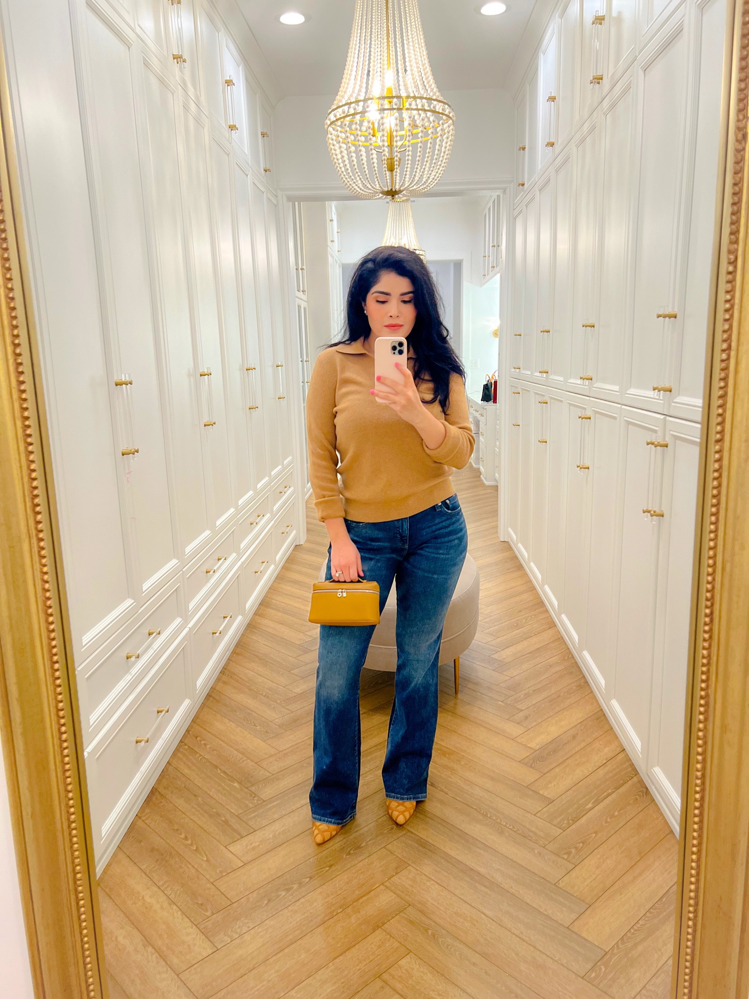 A little casual look for the weekend. Love this cashmere polo sweater, such a versatile piece  

Loro Liana, banana republic, polo sweater, weekend looks 

#LTKsalealert #LTKfindsunder100 #LTKstyletip