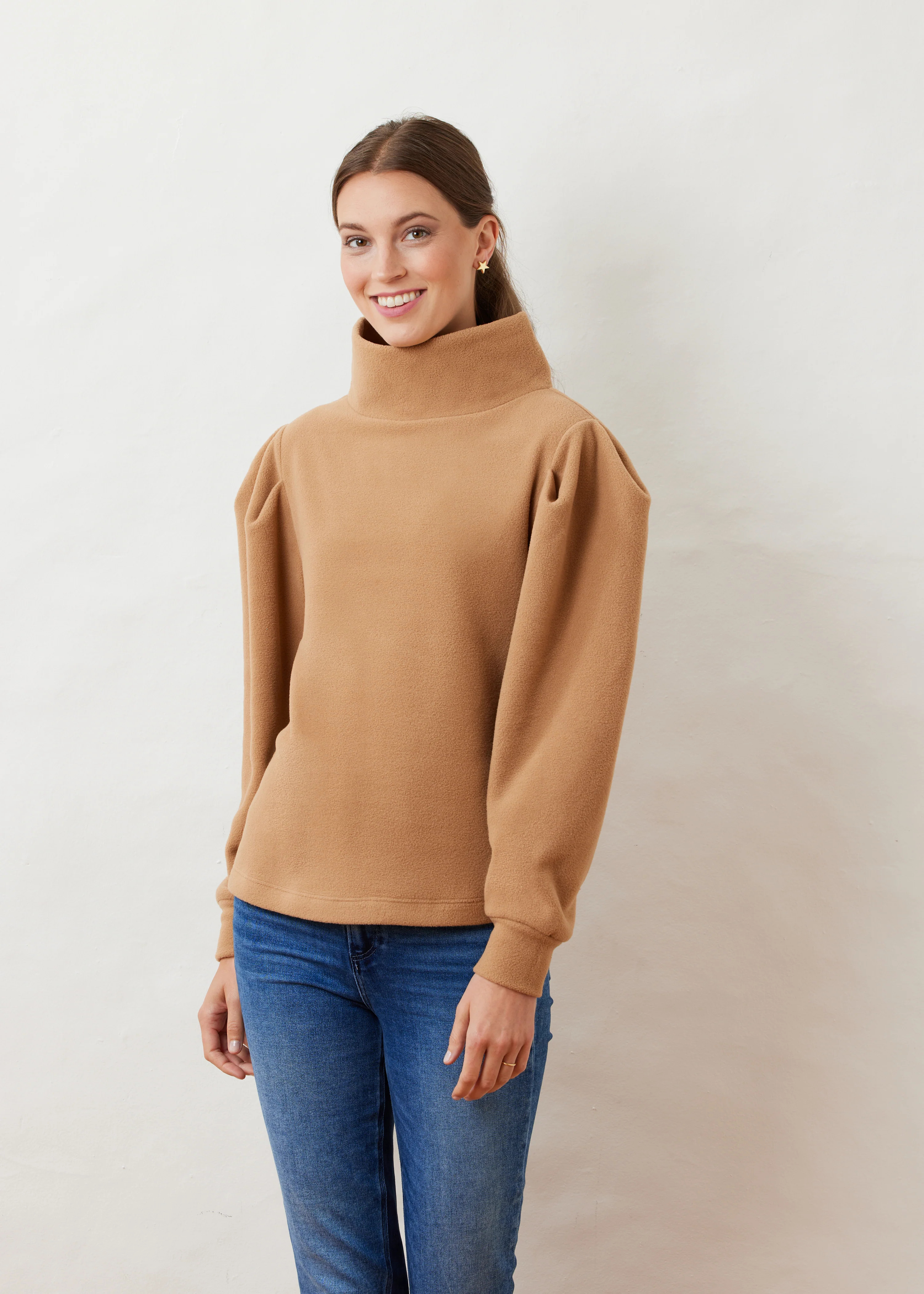 Tomney Turtleneck in Vello Fleece (Camel) | Dudley Stephens