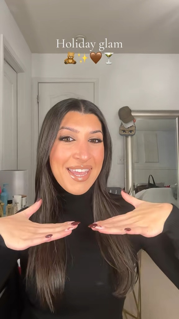 Holiday Glam 🧸✨🤎🍸 #makeup #glam #grwm #makeupvideo #holidays #makeuptips #sephora #holidayglam #lipcombo #falselashes  …… I dont own copyrights to background music 

#LTKHoliday #LTKBeauty #LTKWatchNow