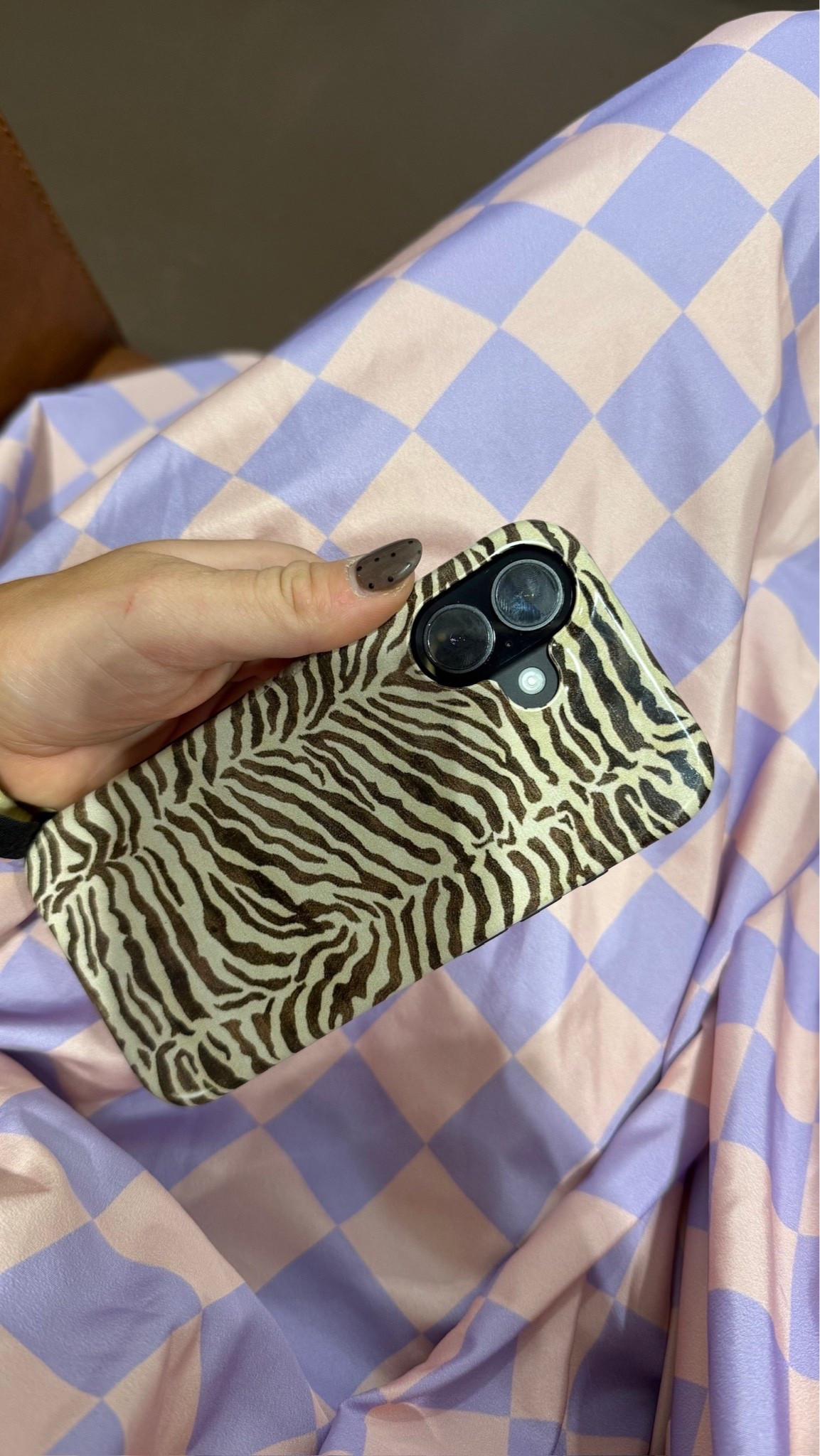 So many questions on my phone case! I put my old one back on since I’m so ready for fall 😆