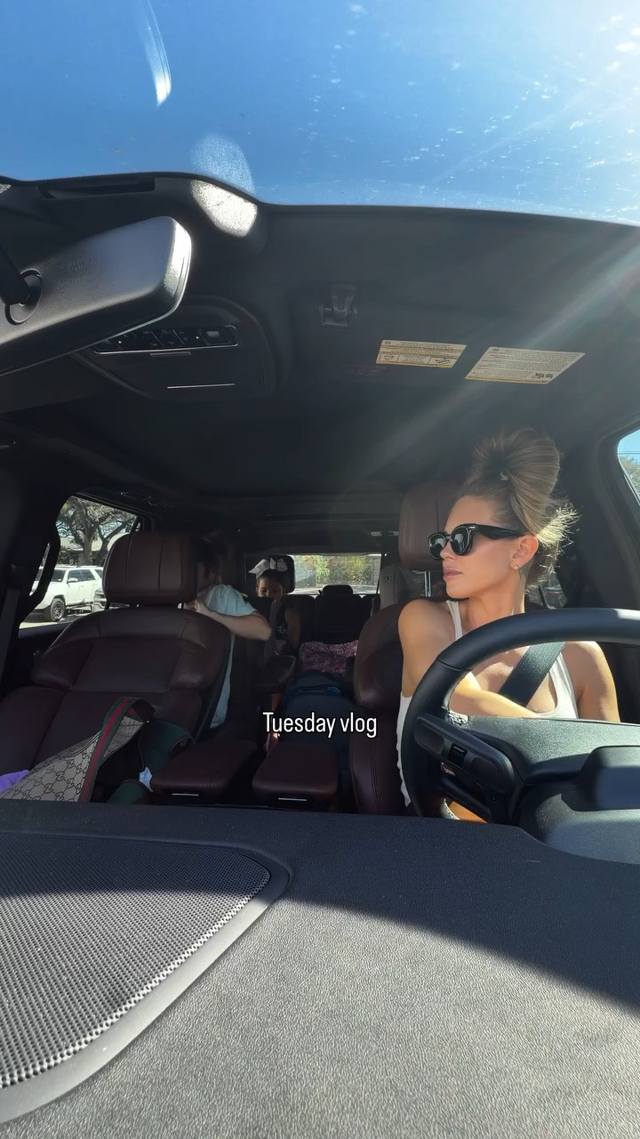 Tuesday full day vlog! Workouts on the vibration plate, trash walk with the dogs, meal ideas, homeschool, taking the girls to practice and opening packages! :) #momlife #momvlog #motherhood #homeschool

#LTKmomlife #LTKdayinmylife #LTKvlog