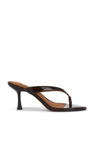 Steve Madden Faroh Sandal in Brown. - size 9.5 | Revolve Clothing (Global)