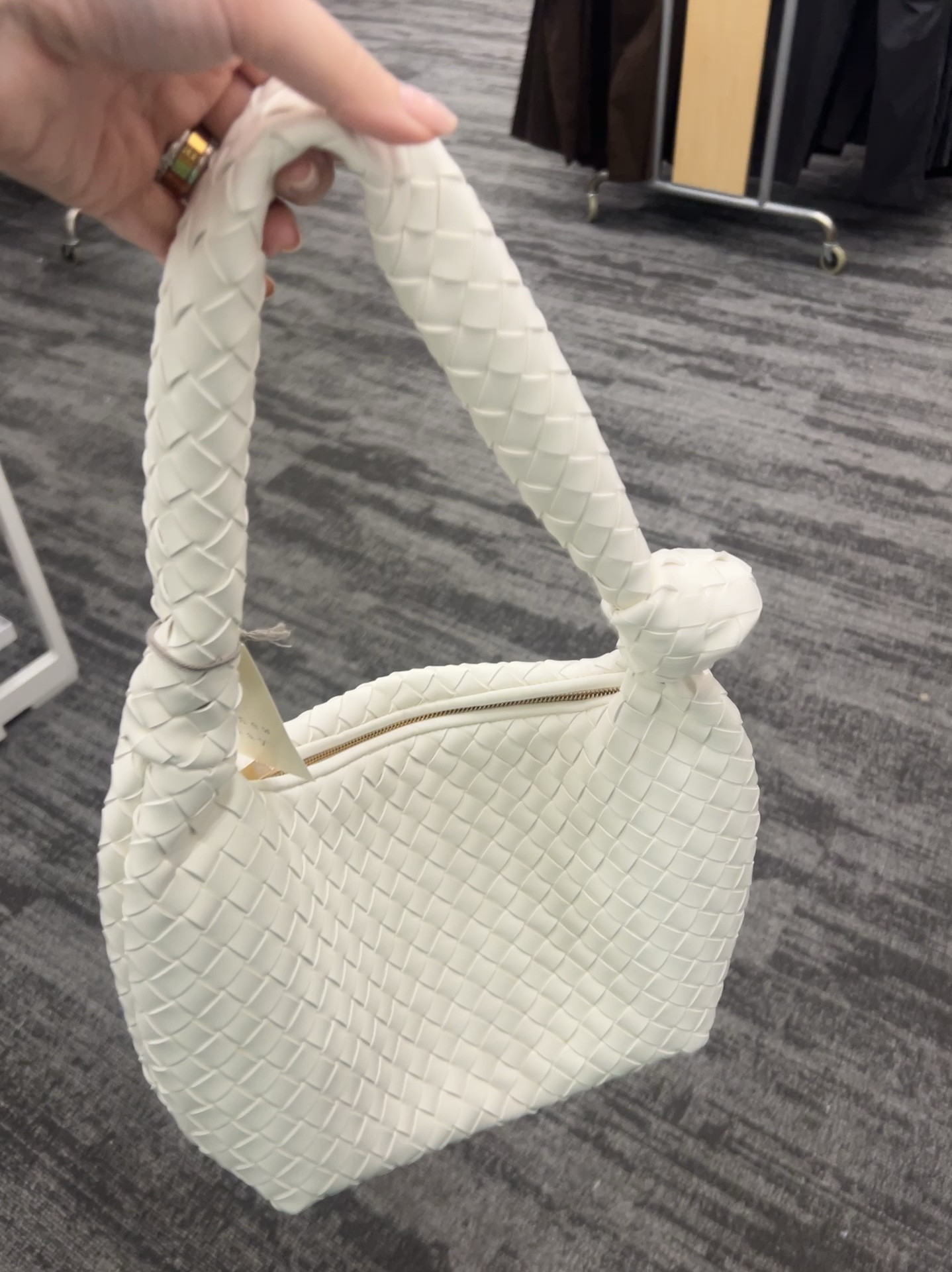 Designer look for less on target Tuesday 

Woven Slouchy Shoulder Handbag - A New Day™

Looks for less
Bottega 
Woven bag 
Large purse 
White purse
Woven purse 
#stylewithnosecrets
Target 
Target finds 
Target style 
Target fashion


#LTKFindsUnder50 #LTKVideo #LTKItBag

#LTKCon #LTKStyleTip #LTKTravel