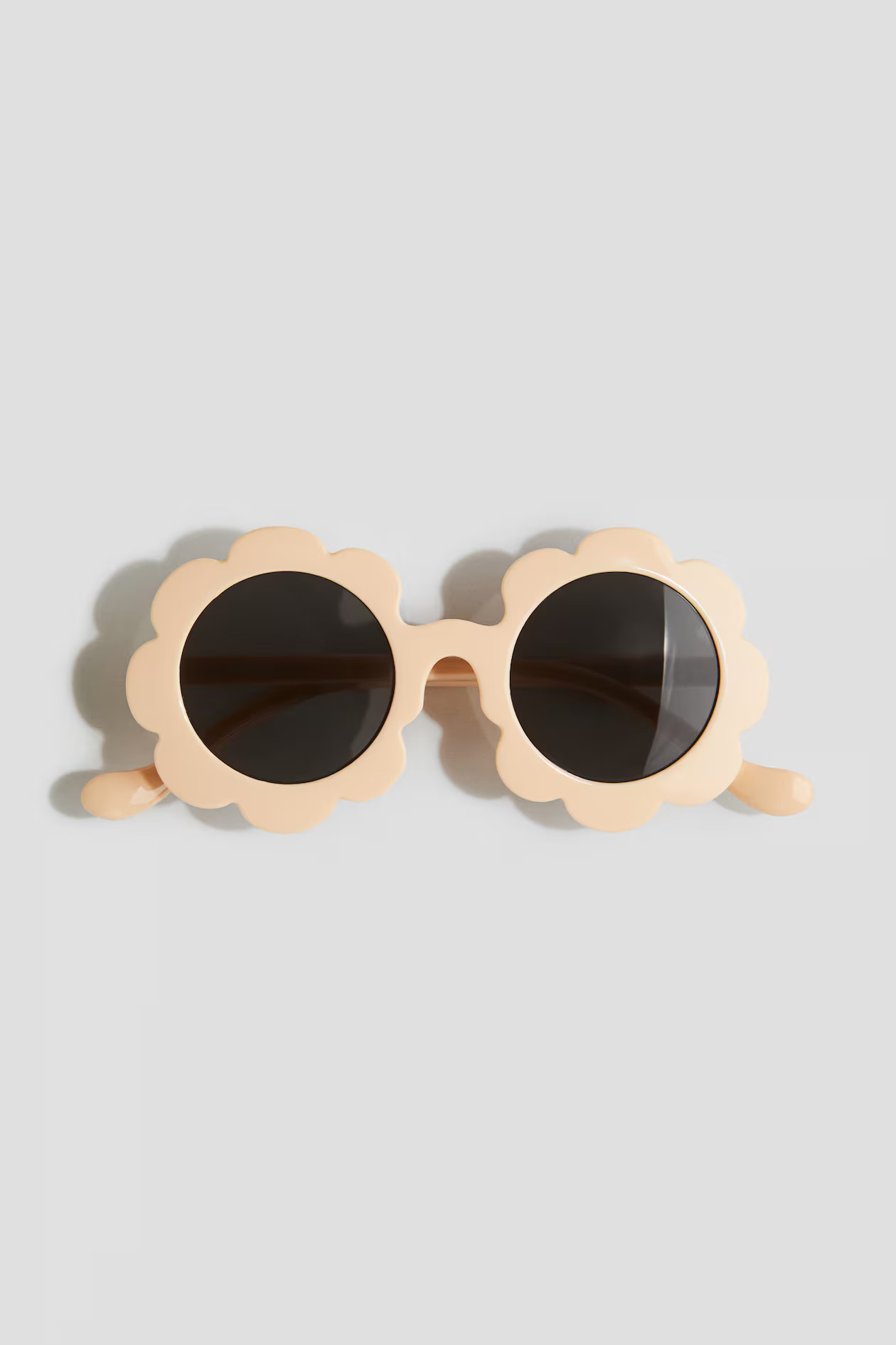 Flower-shaped Sunglasses | H&M (US + CA)