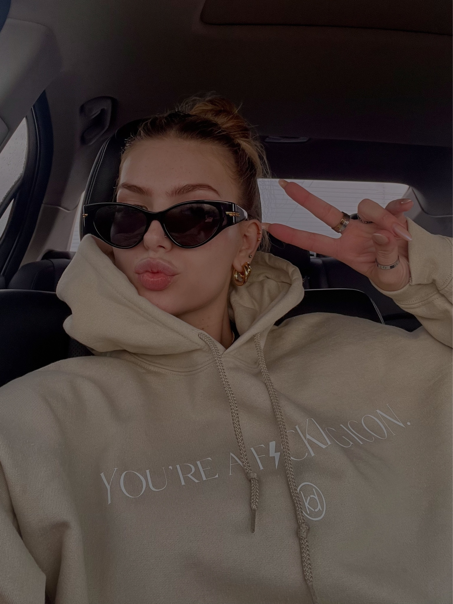 Fav hoop earrings linked!! 

#competition | Bauble Bar | Amazon Finds | Amazon Hoops | Gold Hoops 

#LTKFind