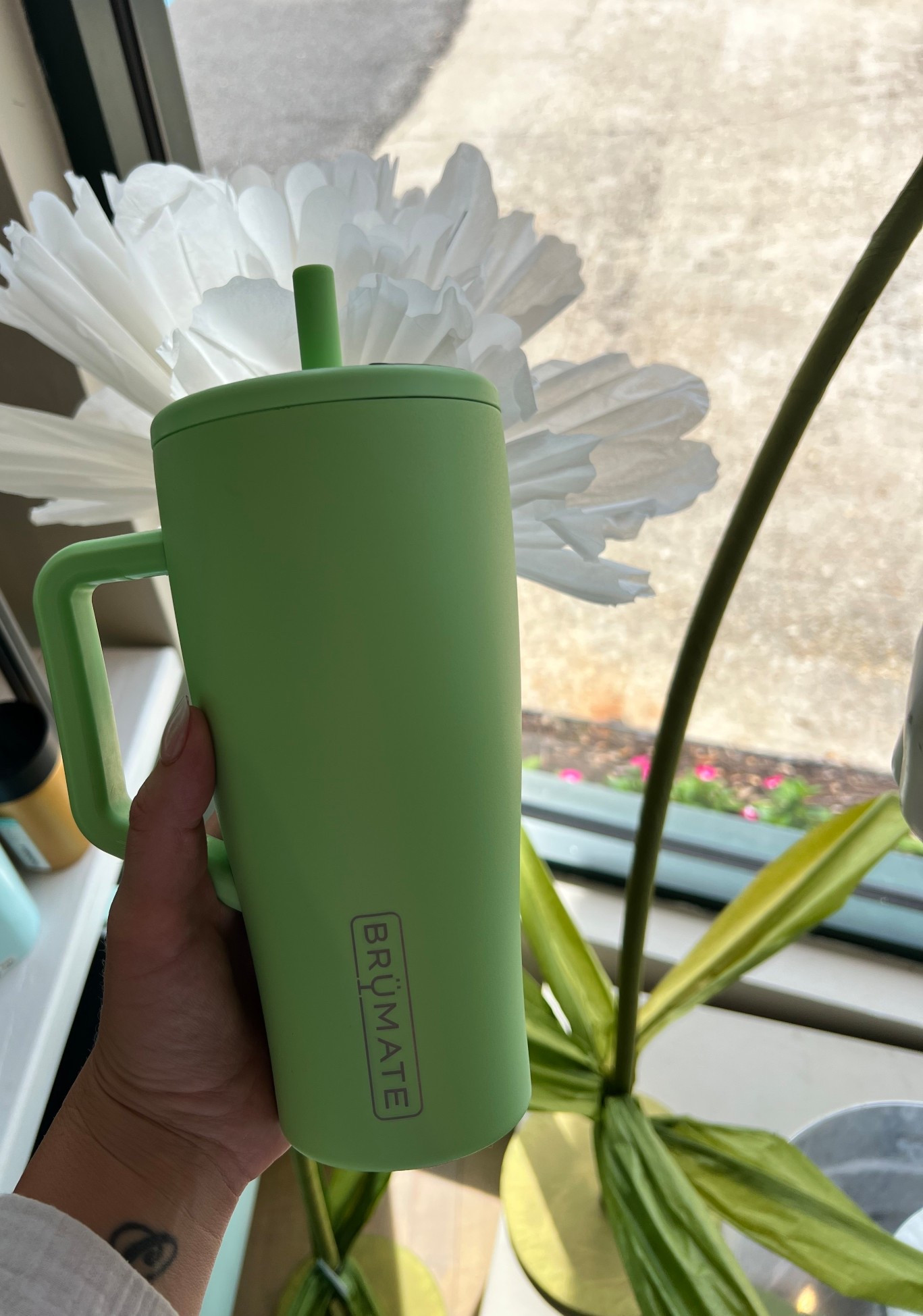 Look at this absolute beauty from Brumate!!Brümate Era 30 oz in Kiwi - the color is absolutely gorgeous!! Amazing Mother’s Day gift idea. 

#LTKMothersDay #LTKmomlife #LTKstorytime