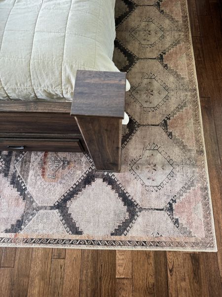 Amazon bedroom rug! 

#LTKHome #LTKSaleAlert #LTKStyleTip