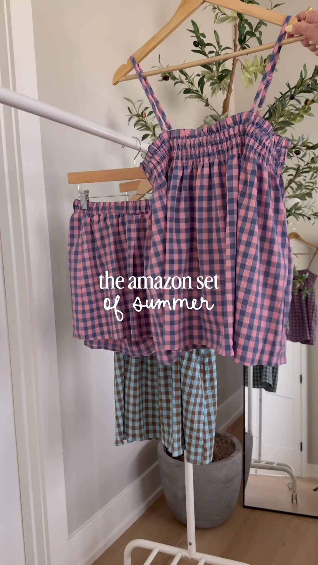 Give me all the colors of this set😍 it’s so comfy! 

Wearing a size small

Amazon find, Amazon fashion, summer style, Amazon outfit, matching set