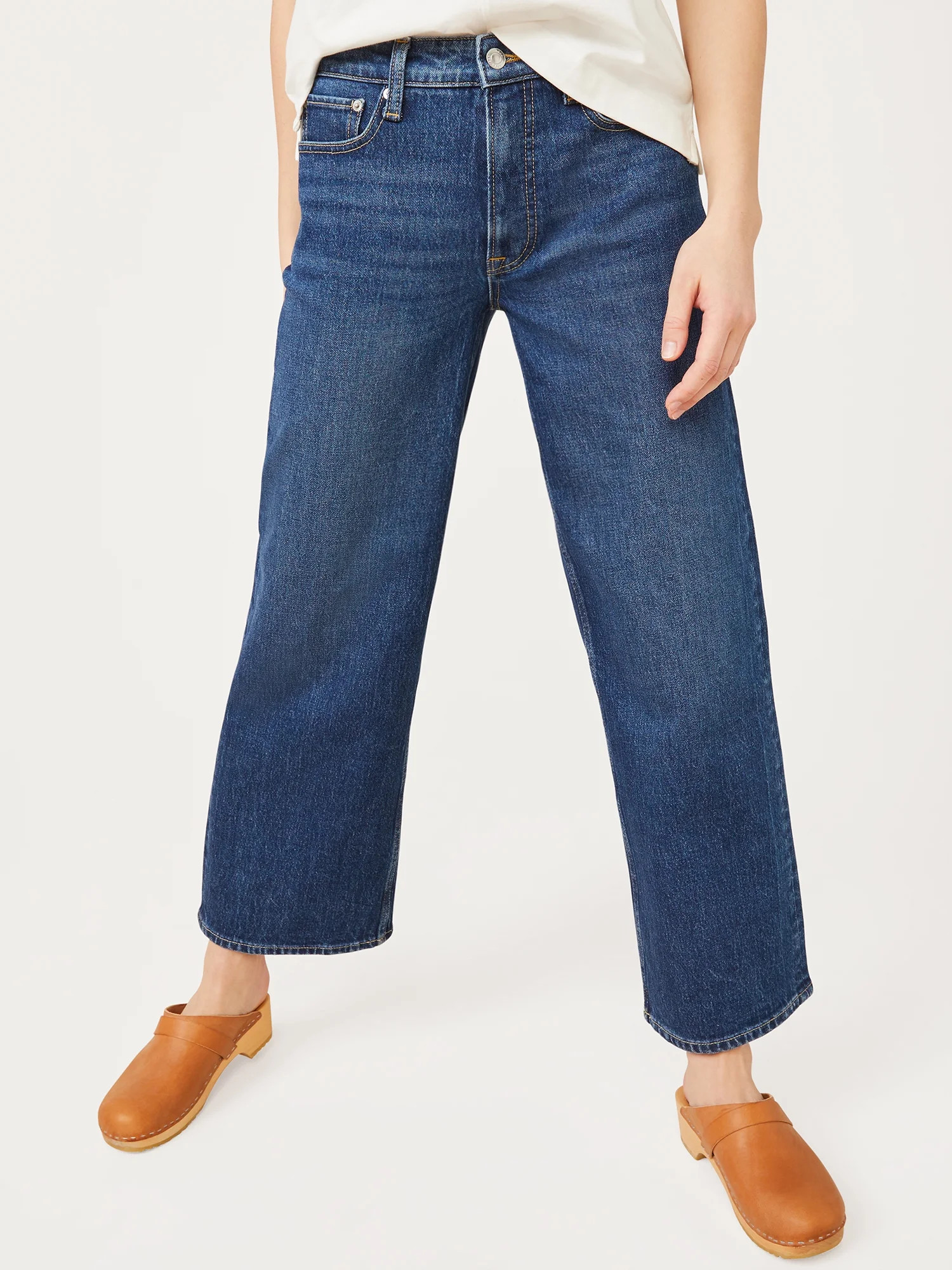 Free Assembly Women's Cropped Wide Straight Jeans | Walmart (US)