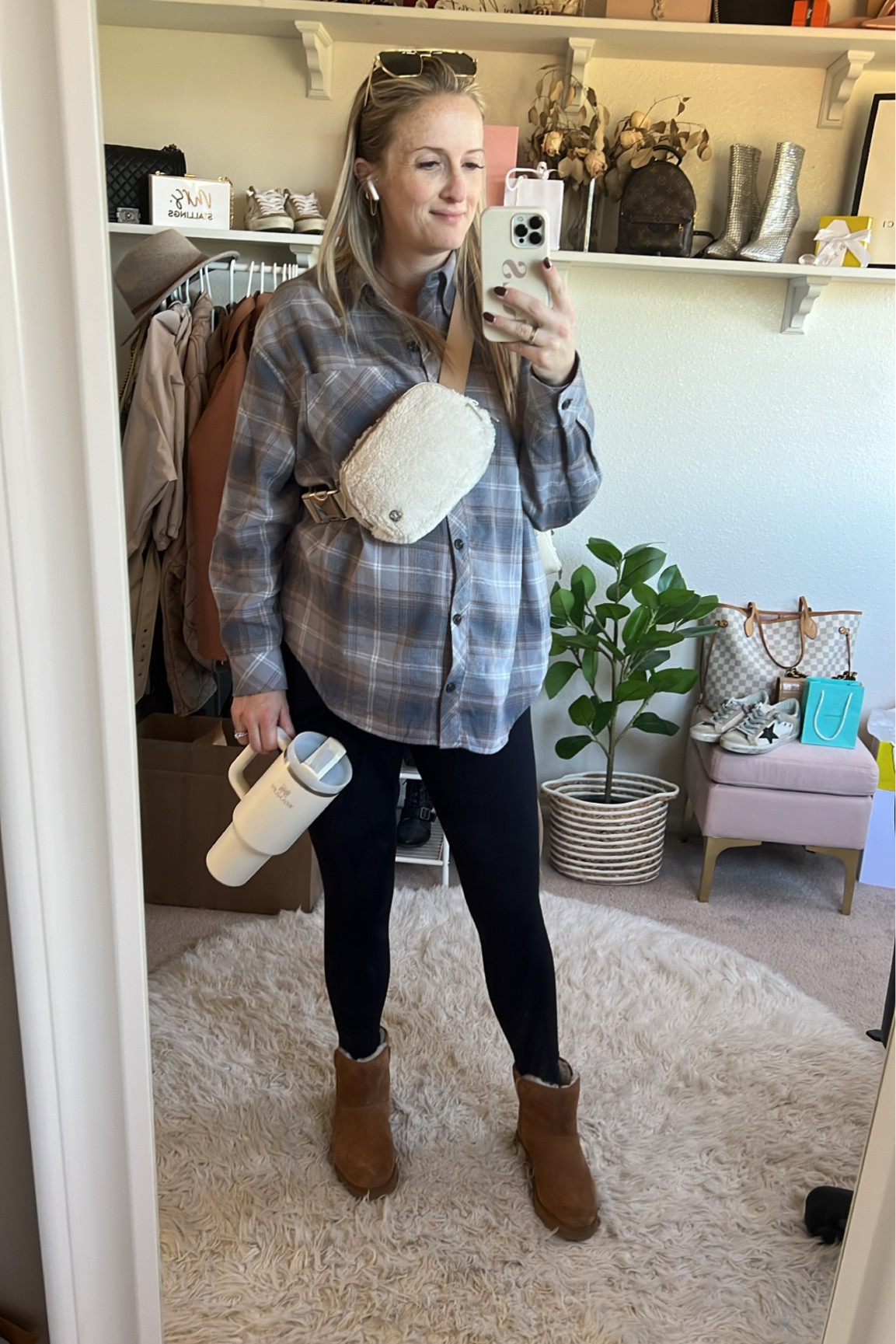 Basic blogger fall look😂🍂 but all these items really are good 