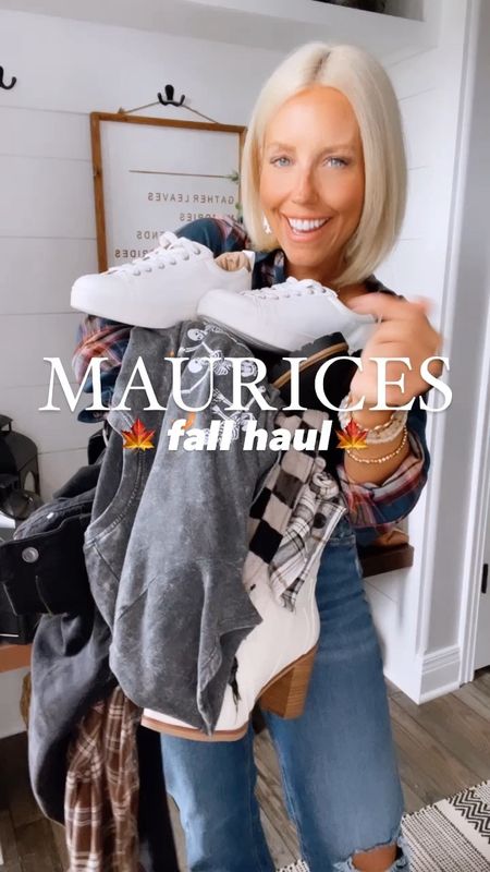 Here is a little Friday recap of my @maurices haul I shared earlier this week! #mauricespartner I did a full try-on and saved it to hilights!!!!!! I linked all of this and more!!!
⬇️⬇️⬇️ 


 #discovermaurices #maurices



#LTKSeasonal #LTKstyletip #LTKfindsunder50
