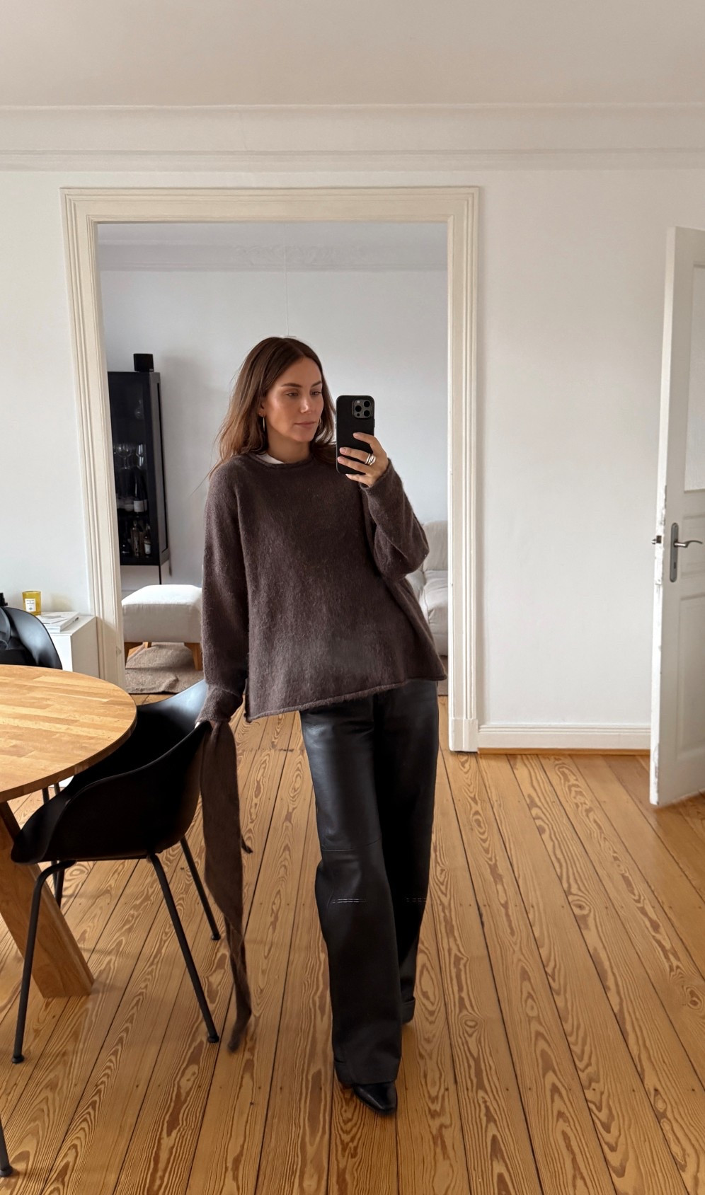 Brown & Leder 

#LTKeurope #LTKautumn #LTKdeutschland