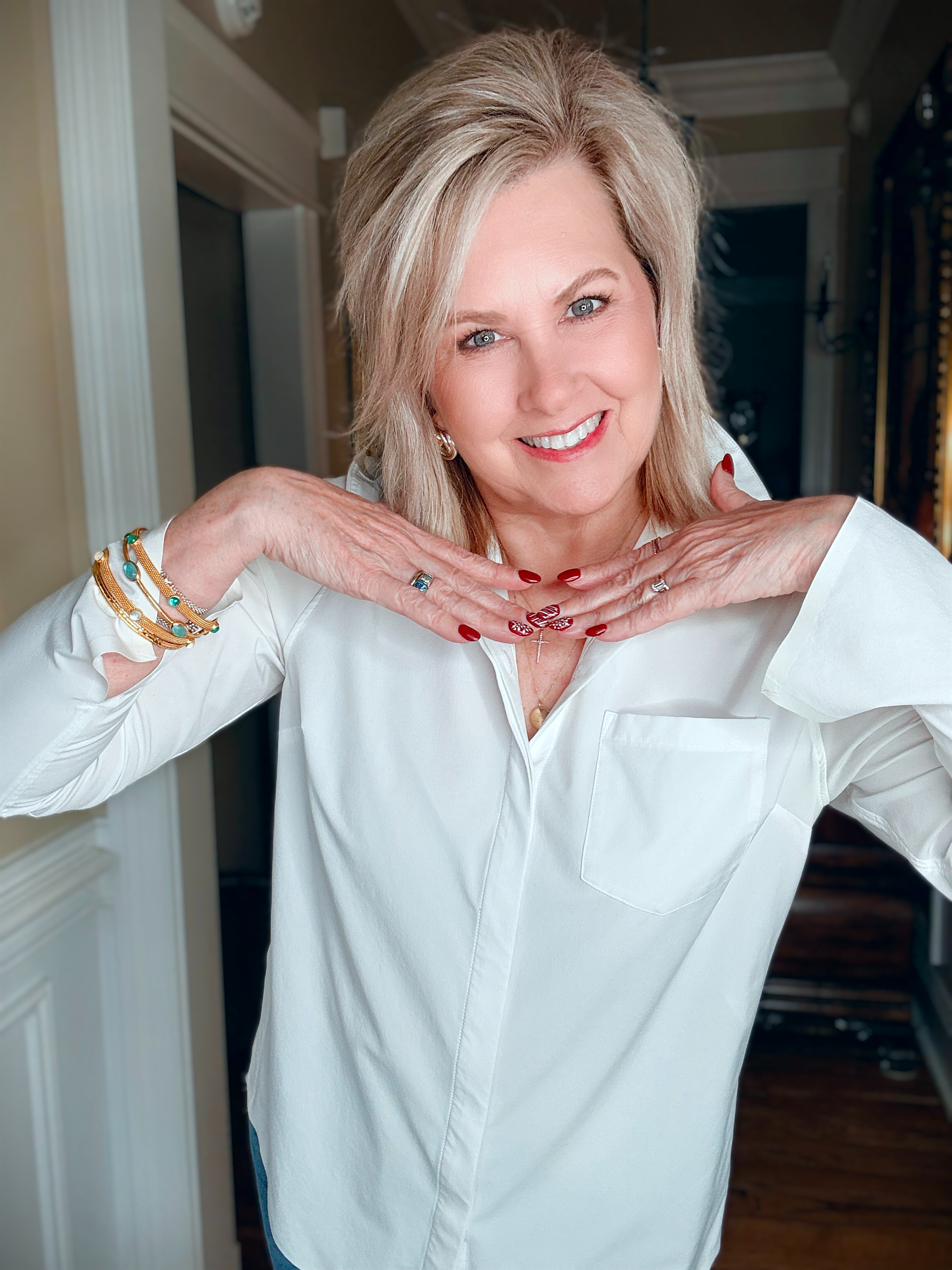 Julie Vos jewelry. Quality, craftsmanship, gorgeous designs.
Necklace | Bracelets | Earrings | Rings 

 