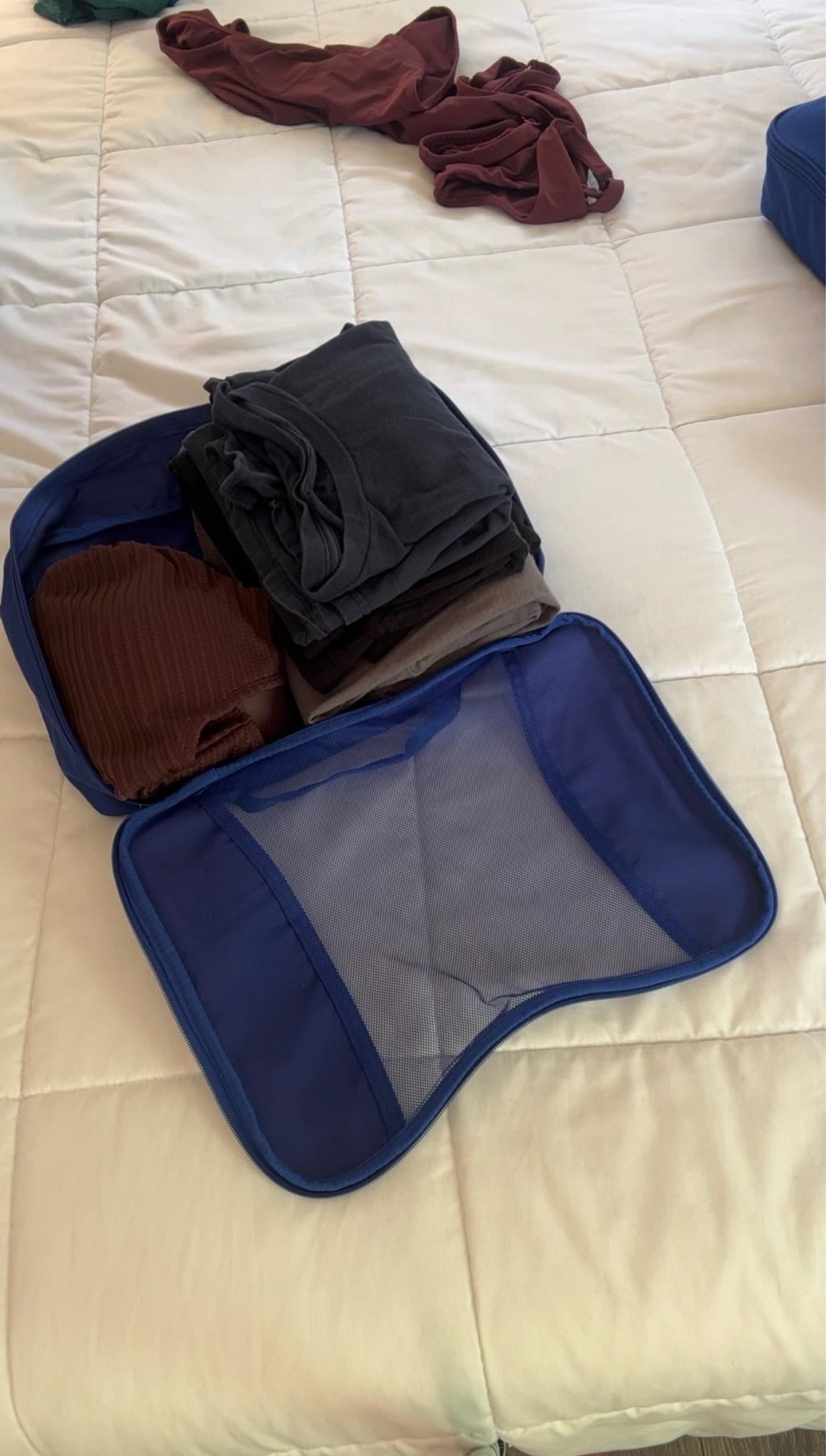 Packing cubes don't just make your suitcase look organized - they make your entire trip feel more organized.

Separate outfits, keep family members' clothes together, or create categories for swimwear, pajamas, and everyday essentials.

💡 Travel Tip: Packing cubes can also help reduce wrinkles by keeping clothing compressed and minimizing shifting during travel.

✈️ Comment ESSENTIALS to grab our FREE Packing Essentials Guide and links to our favorite packing products.