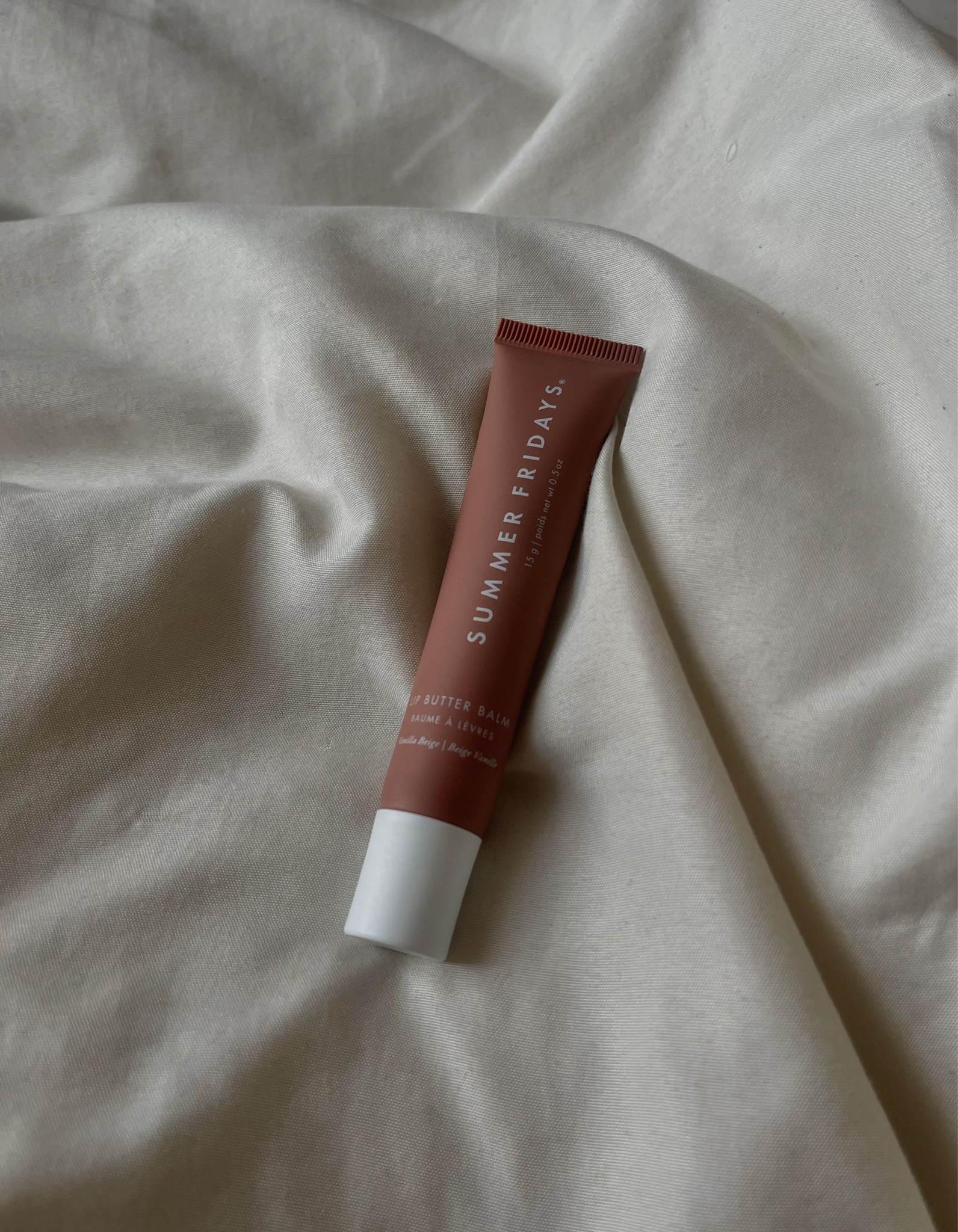 summer fridays vanilla beige lip balm 🤍🍦

the best lip balm #trendymakeup #lipbalm #summerfridays #makeup #lips #lipcare #lipgloss #beautycare #skincare #beautyblog #beauty #vanilla #vanillabeige

#LTKbeauty #LTKfindsunder50 #LTKGiftGuide