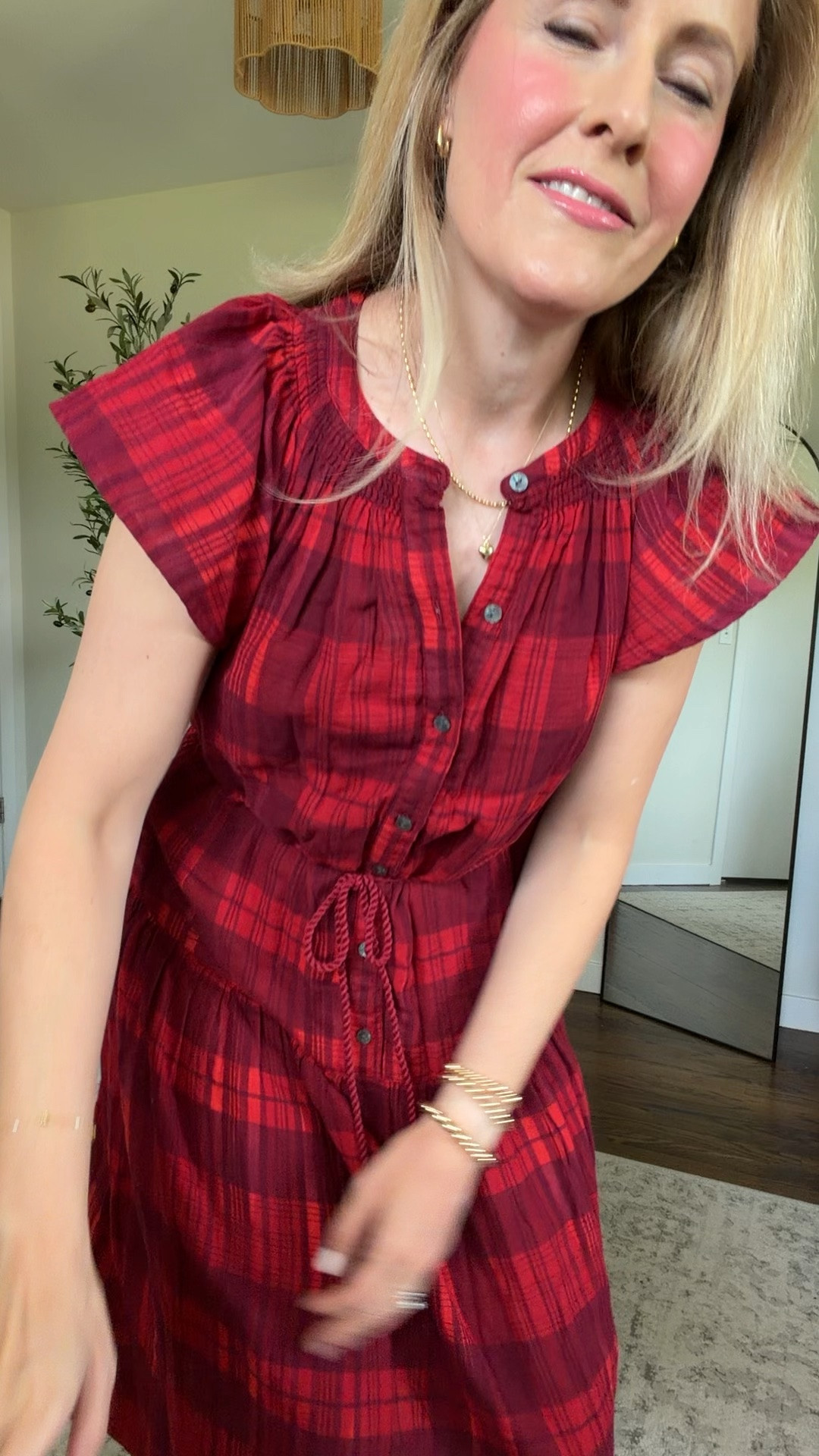 Love these cotton dresses, buttons, pockets, removable belt, also comes in floral. I’m wearing size medium, 5’8”. #walmartfashion #teacheroutfit momstyle fall dress

#LTKOver40