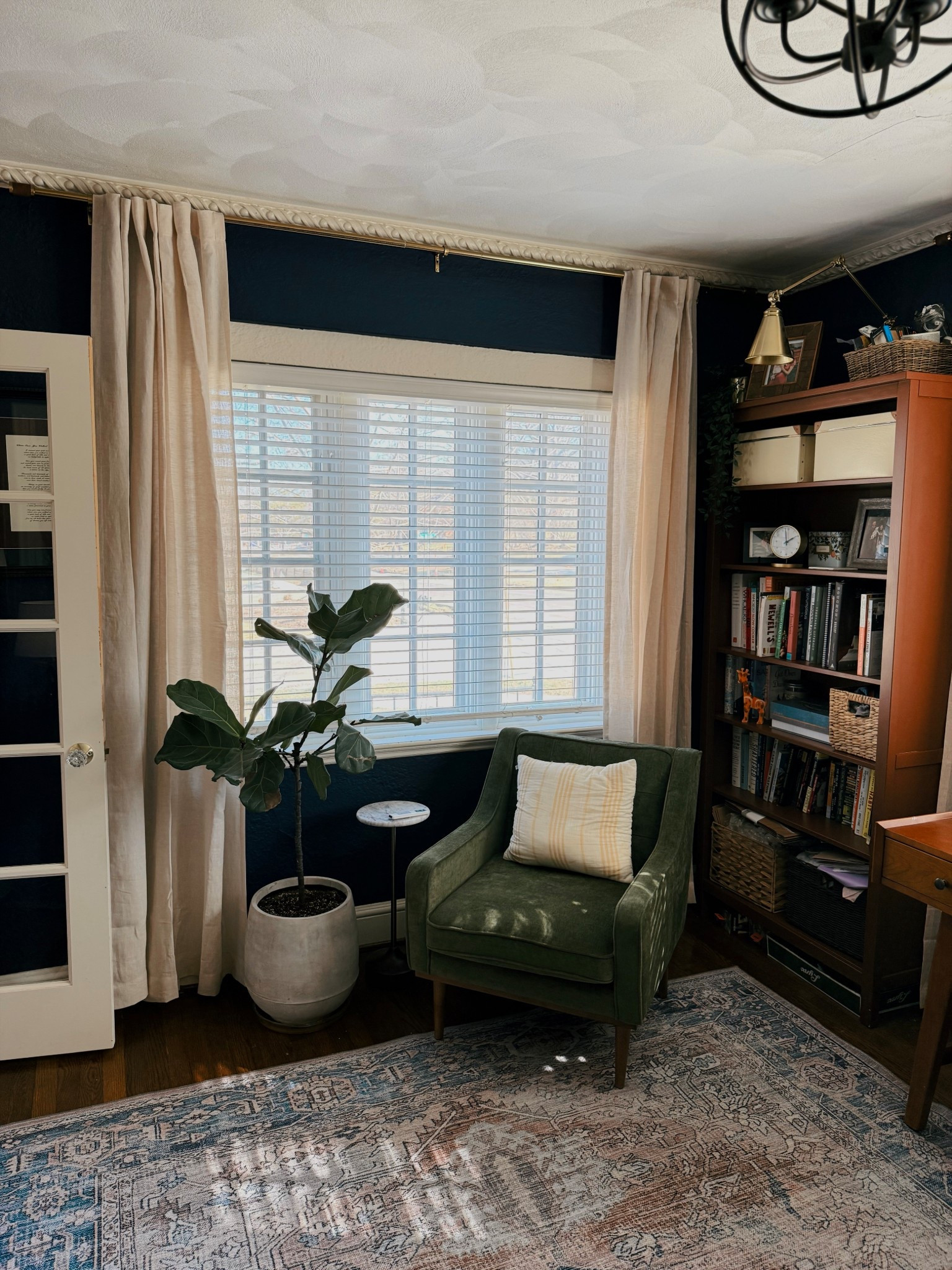 Love these poly & park chairs!

#LTKHome