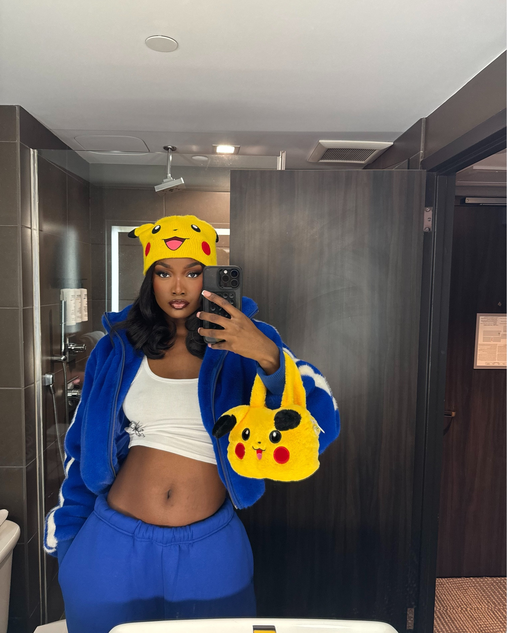 Jacket from jaded London, size S. Spider brooch from Amazon and beanie from depop but I’m sure you can find else where, I got the bag from New York.

#LTKstyletip