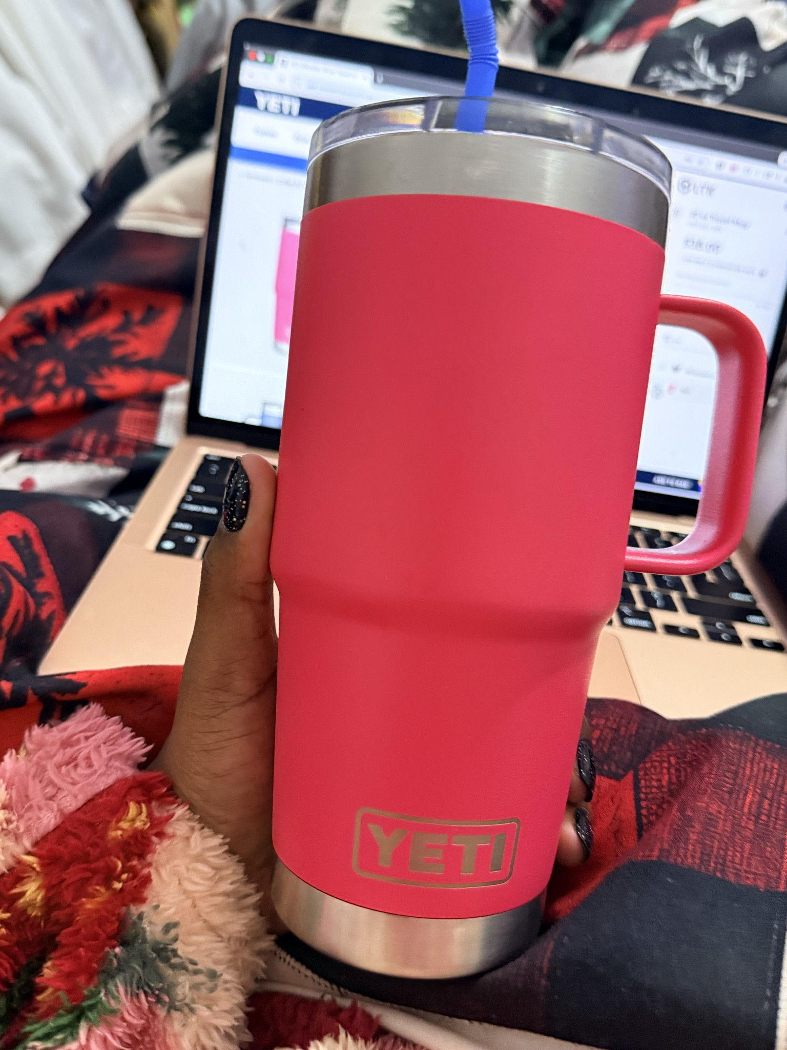 Shop my favorite YETI cups and bottles 🖤
Perfect for busy days, workouts, errands, and staying hydrated on the go — durable, reliable, and worth it.
I linked all my go-to YETI picks on LTK so you can grab the best ones.

#yeti #yeticup #yetibottle #hydrationgoals #onthegoessentials #everydaymusthave #LTKfinds #LTKsale #shoppingfavorites #onlineshopping #ShoppingWithPriiincesss #Atlantamom #AtlantaCreator #Atlantacontentcreators