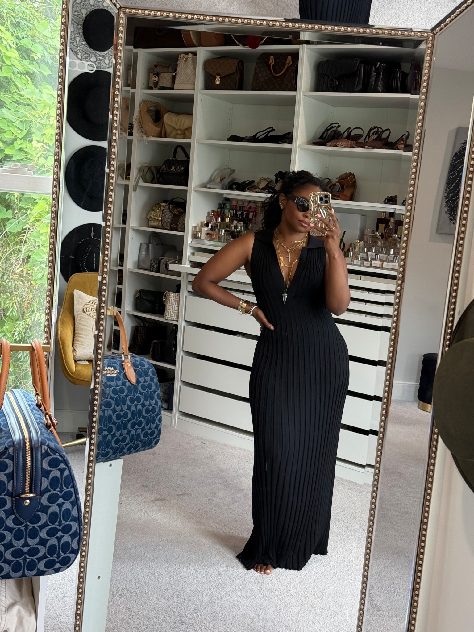 Girls trip loading! 
Dress: LOVE LOVE LOVE! Wearing an 8 

#LTKMidsize