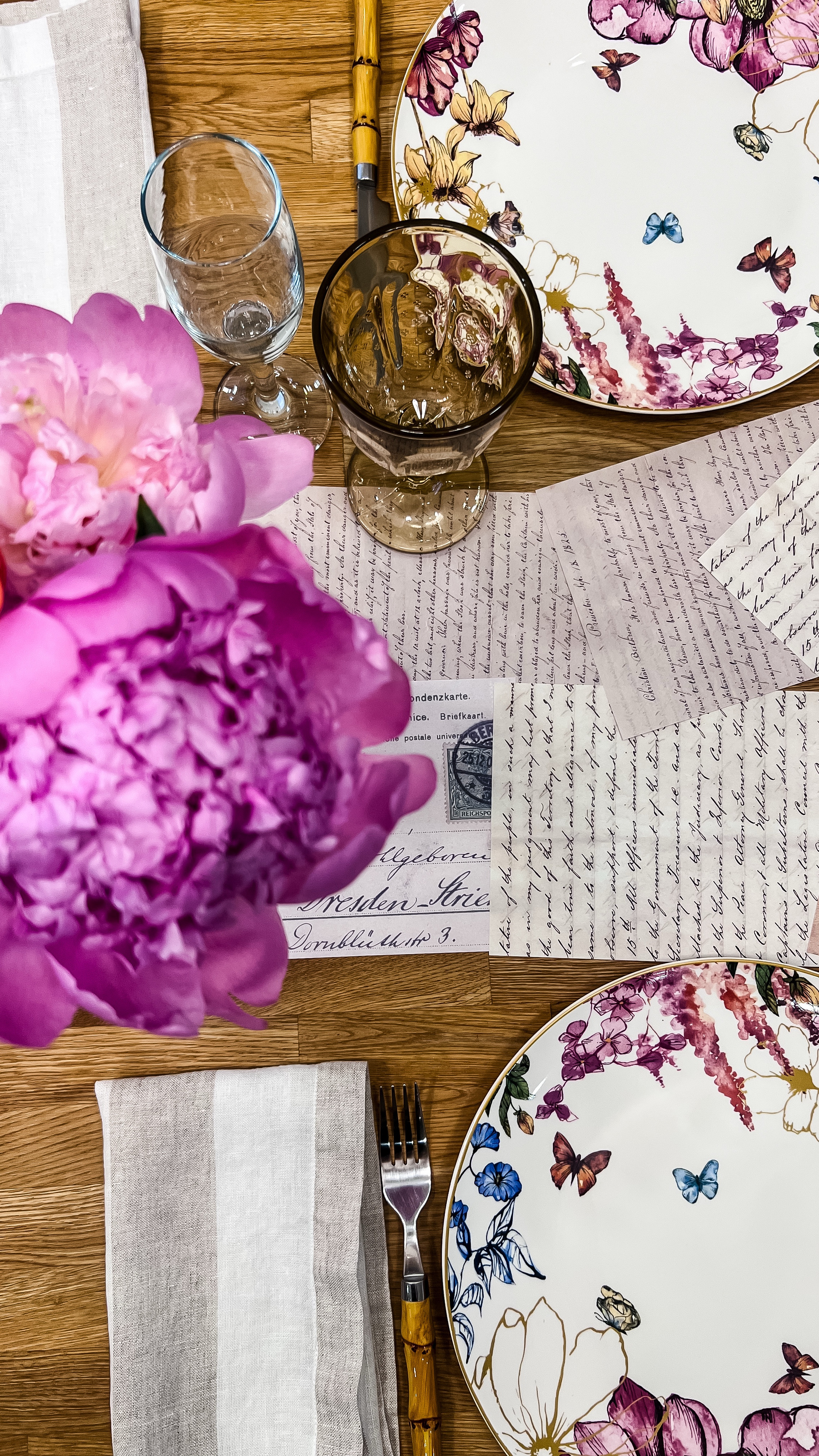 Our last Book Club gathering before summer deserved a special table — so I brought the story to the setting.
I created a vintage-inspired runner using scrapbook pages (yes, glue tape and all — my first time DIY-ing!), and styled it with butterfly plates, striped napkins, and fresh pink peonies to match the color story.
It wasn’t perfect — but that’s the charm of hosting with heart. 💫 Creating, improvising, enjoying.


#LTKsummer #LTKcanada