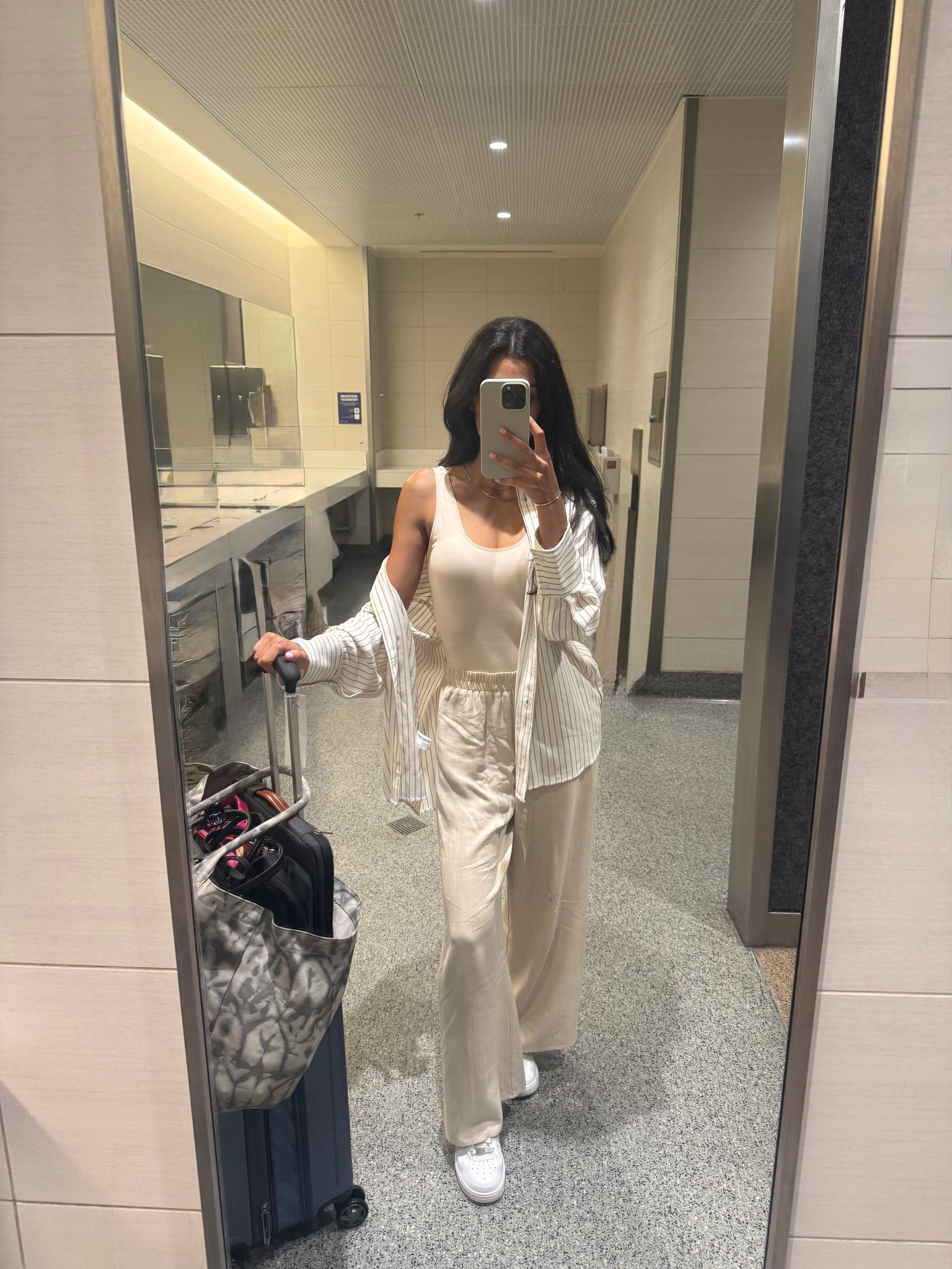 Airport fit ✈️

#LTKSeasonal #LTKSummerEdit #LTKStyleTip