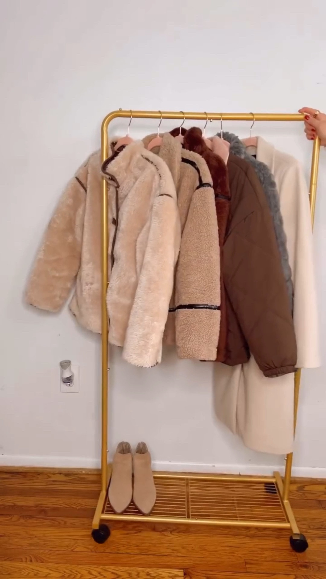 Every jacket on this rack earned its place. Comment SHOP below to receive a DM with the link to this post on my LTK ⬇ https://liketk.it/5HXMk

If you got Christmas gift cards → these are worth spending them on.

Practical. Repeat-wear approved. Mom-life tested.

winter jackets for women, most worn jackets, mom winter outfits, capsule wardrobe jackets, gift card shopping ideas, affordable winter jackets, everyday jackets for moms, neutral winter jackets