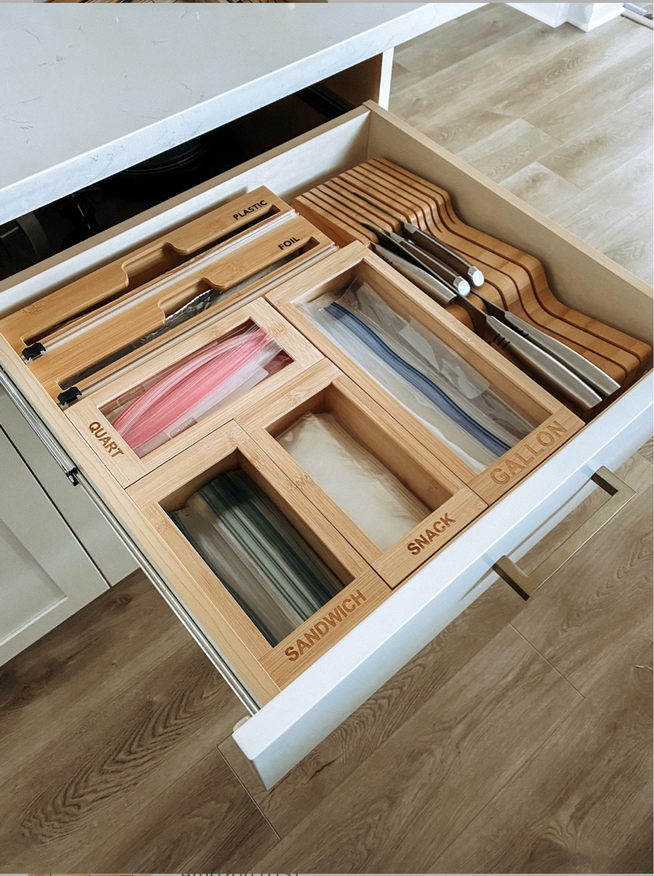 Drawer organizers

Ziplock organizers, knife block, in drawer knife block, wrap dispensers, drawer organizers

#LTKhome #LTKunder50 #LTKMothersDay

#LTKHome #LTKFindsUnder100 #LTKFindsUnder50