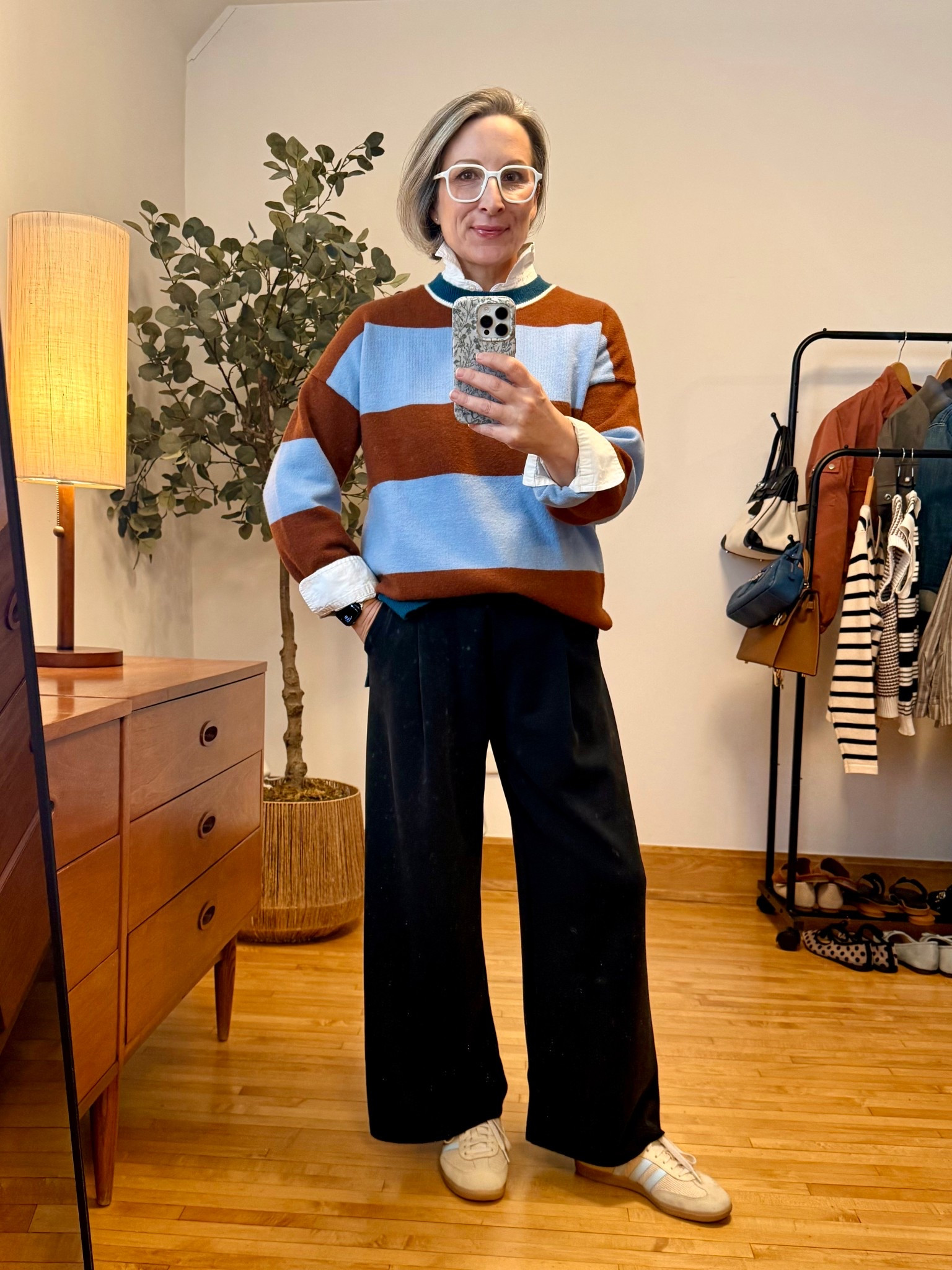 Super comfy OOTD for work. These pants feel like pajamas. #workoutfit #comfypants

#LTKootd #LTKOver40 #LTKPetite