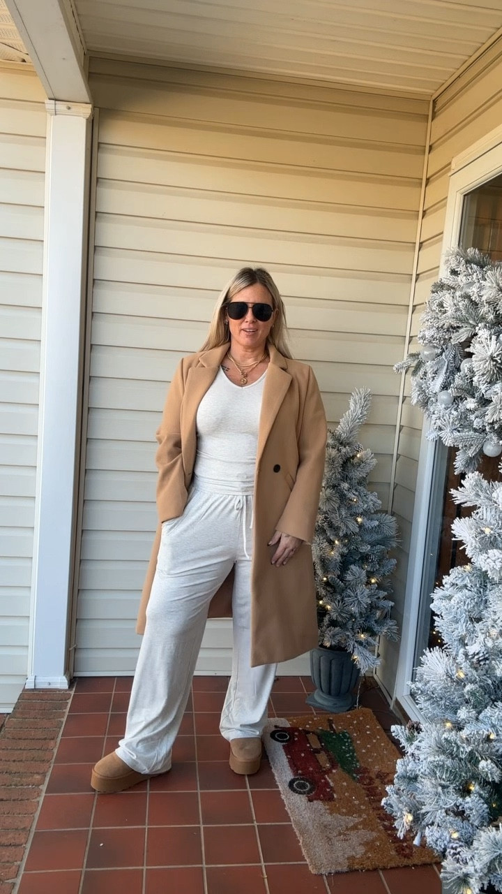 One of my favorite coats that I own and a great lounge set!
Jacket: Large
Set: Large

#LTKMidsize #LTKStyleTip #LTKSaleAlert
