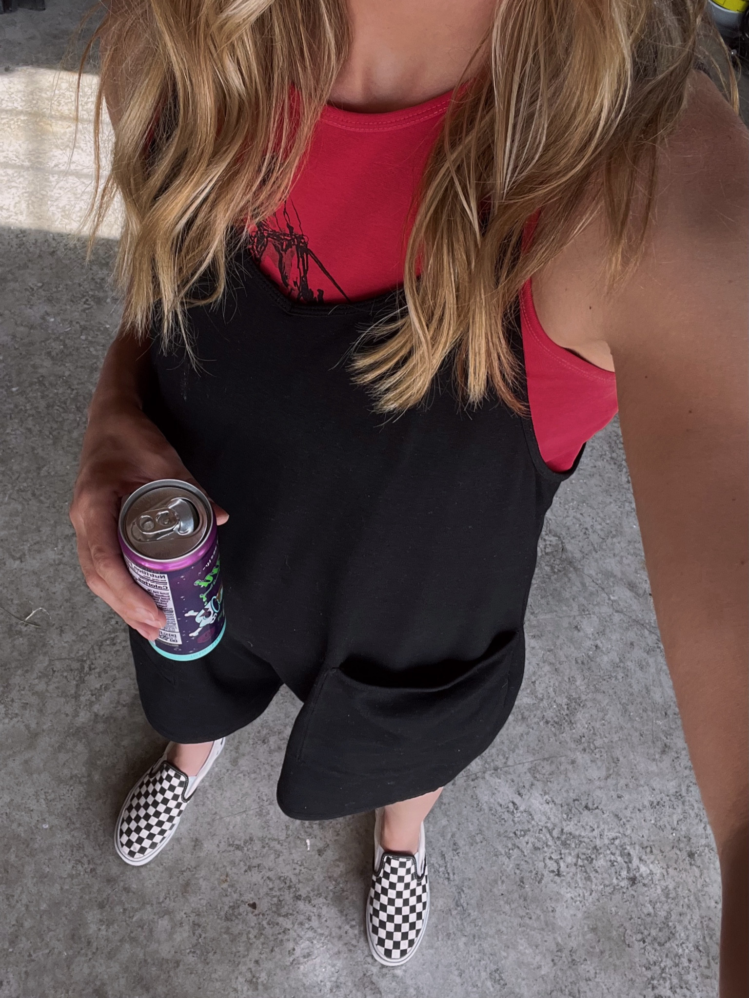 Comfy OOTD 🍒🤍
