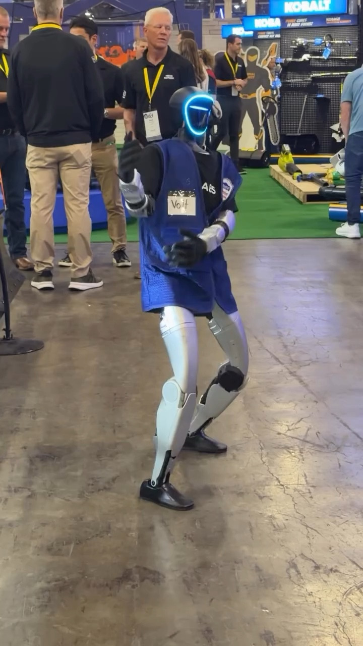 😳 How did this happen?! I still can’t believe I was a Top Creator for @loweshomeimprovement and they invited me out to their 2026 Product Walk!! 🤯

I got to see so many amazing products and meet so many amazing brand reps! One product I kept going back to many times: the Allen + Roth Ashford Patio Set (8 piece)-it is even prettier in person! 

I have linked it in my Lowe’s Storefront, along with many other products I scoped out in Vegas! **if you see something in my video that isn’t linked in my Storefront, it hasn’t been released quite yet, but will be coming soon!!** You can find a link to my Lowe’s Storefront, at my link in my bio!

#lowespartner #lowesfinds #Sponsored #lowescreatorsummit2026 #allenandroth @lowes 

#lowes
#liketkit
#tools



#LTKstorytime #LTKHome