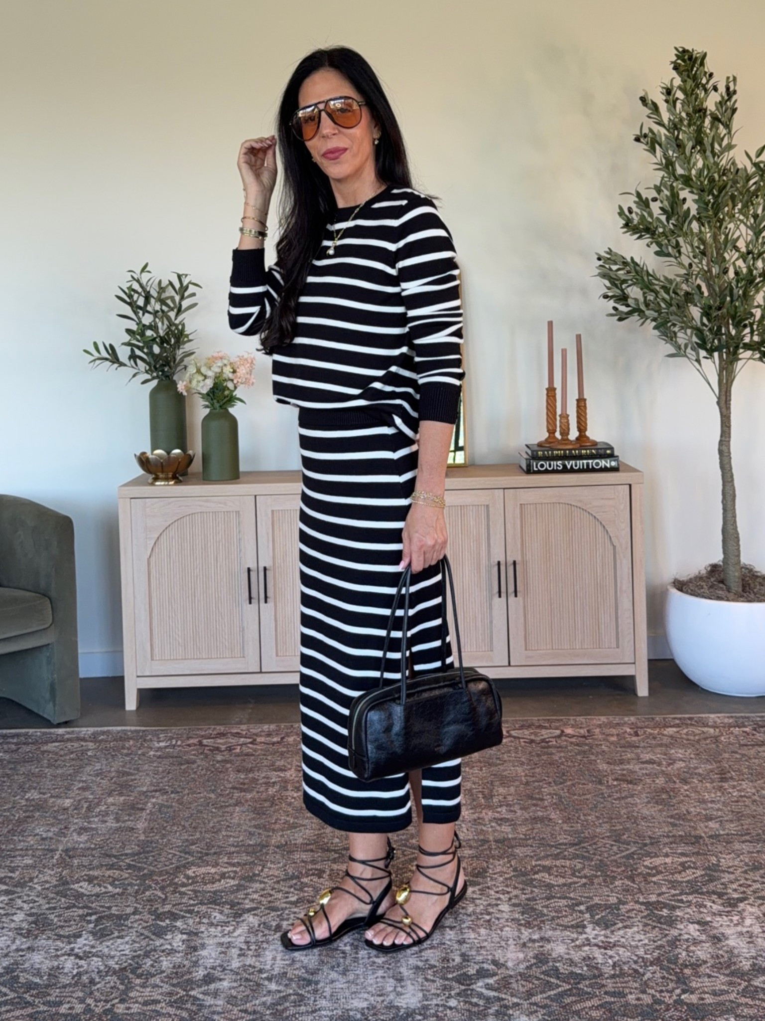 This amazing set is stunning!  
Wearing a small- perfect to mix and match 
These @DSW  sandals pair so well with so many summer styles 
Very tts

#LTKU #LTKootd #LTKOver40