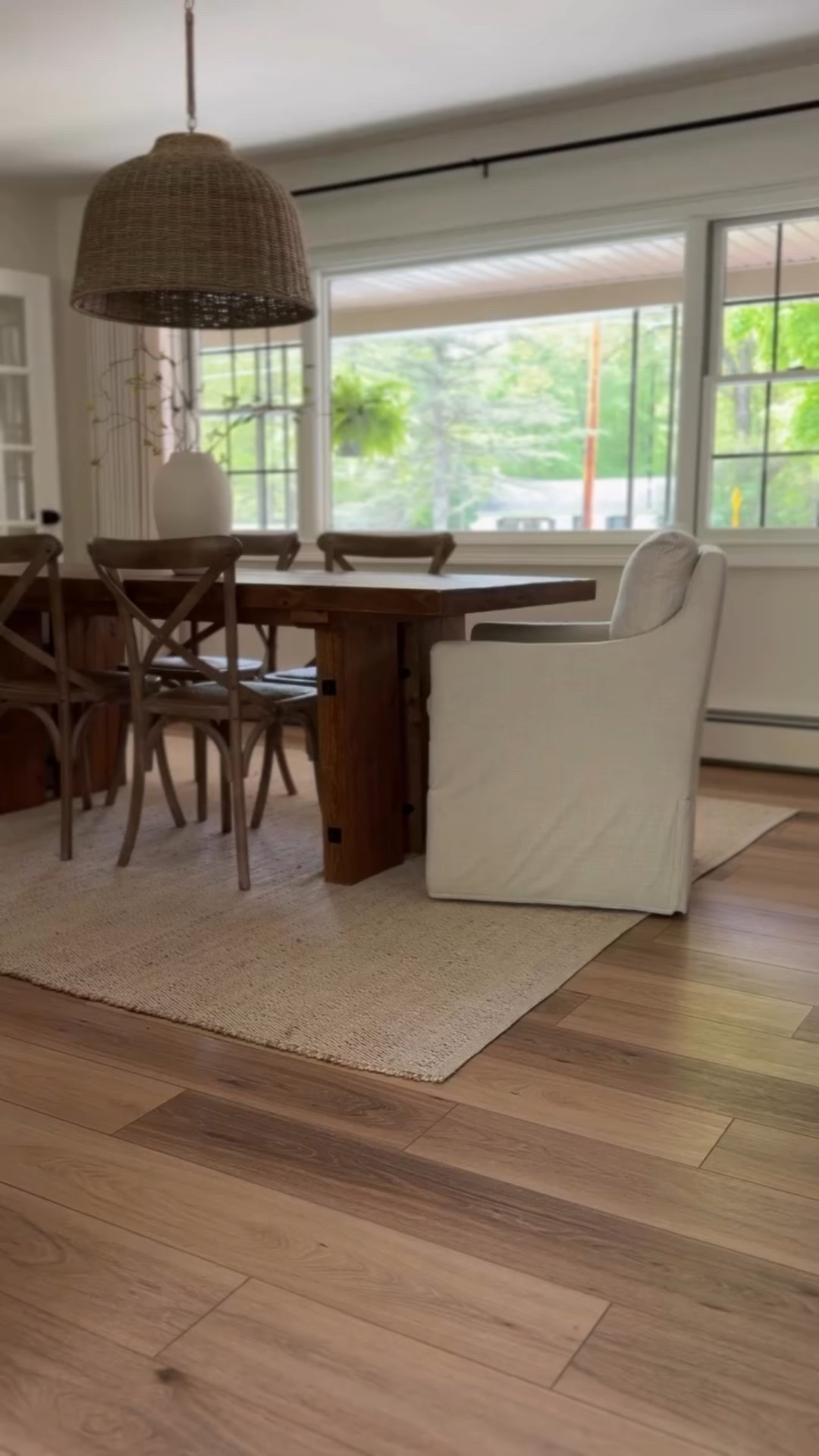 A new week means a fresh start. 

Upgraded our dining room curtains with @homerilla_official ! Their linen curtains add the softest touch and have made our dining room feel complete. 

Head to my LTK shop in bio for our exact curtain option, and code “JULIA21” to earn 21% off your entire purchase at checkout! 

#homerilla #homerillacurtains #linencurtains #customcurtains #blackoutcurtains #curtains #neutralhome #neutralinterior #ad