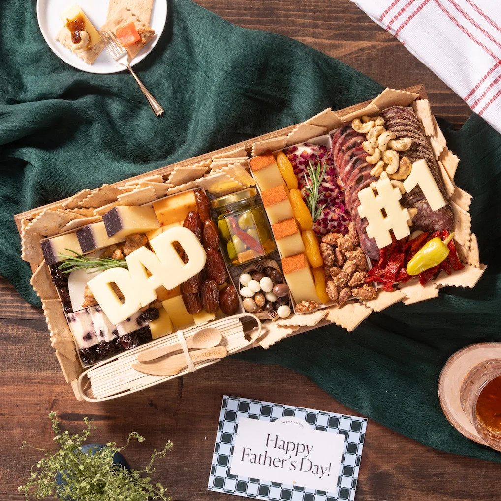 Father's Day Charcuterie Board - Medium | Boarderie | Boarderie