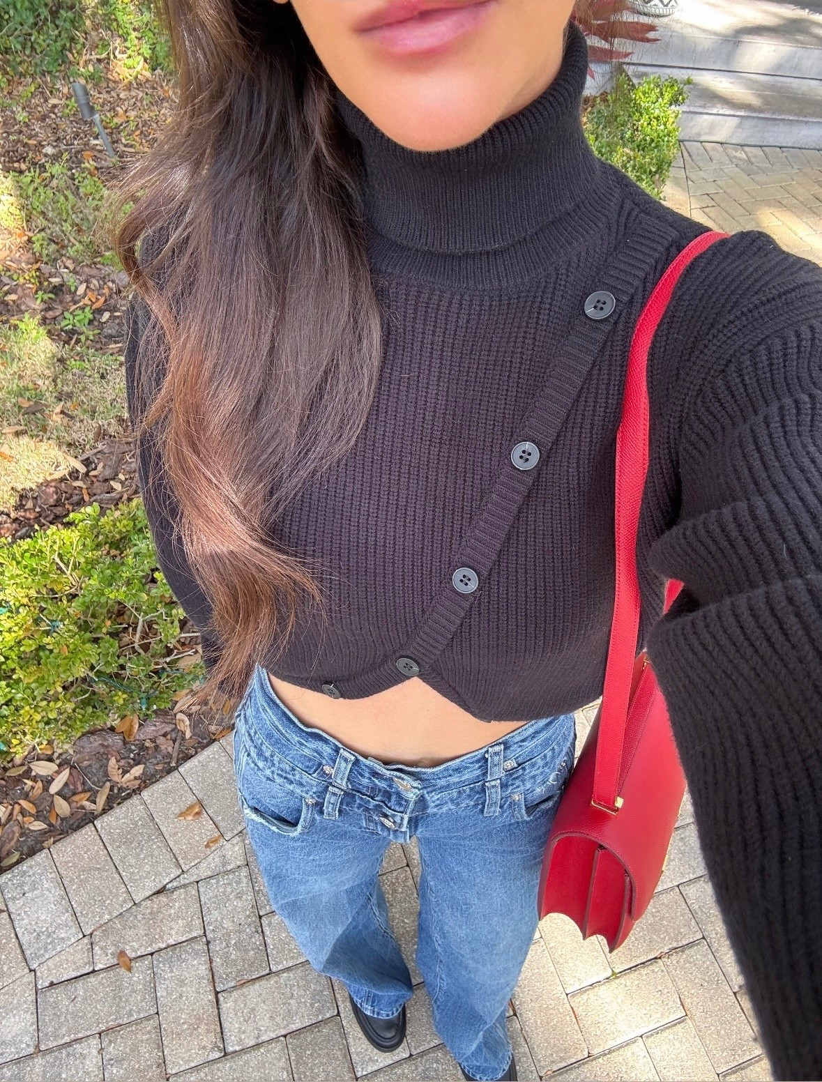 Great sweater for this transitional weather, paired with my favorite sale jeans 

#LTKSaleAlert #LTKSeasonal #LTKootd