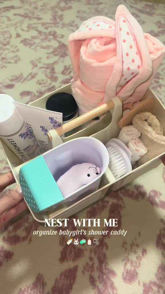 babygirls shower/ bath time caddy 🧼🫧

#LTKBaby