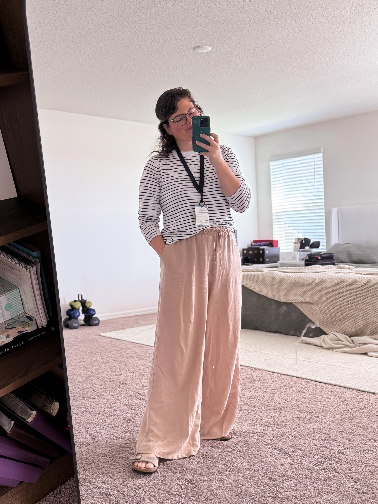 Casual outfit for home that’s not pajamas. Pants are light and flowy.

#LTKHome #LTKFindsUnder50