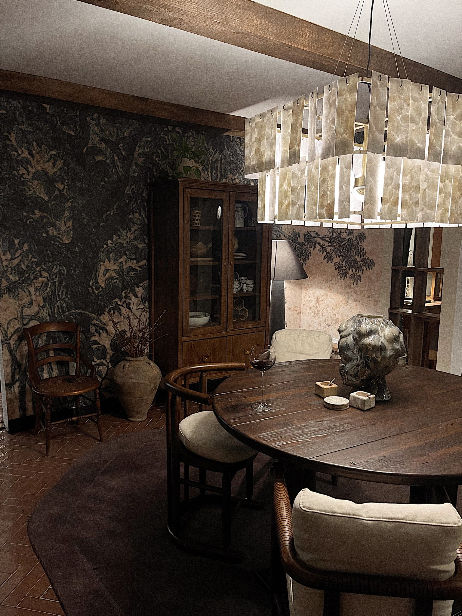 Shop my wine glass and dining room 

#LTKSaleAlert #LTKFindsUnder50 #LTKHome