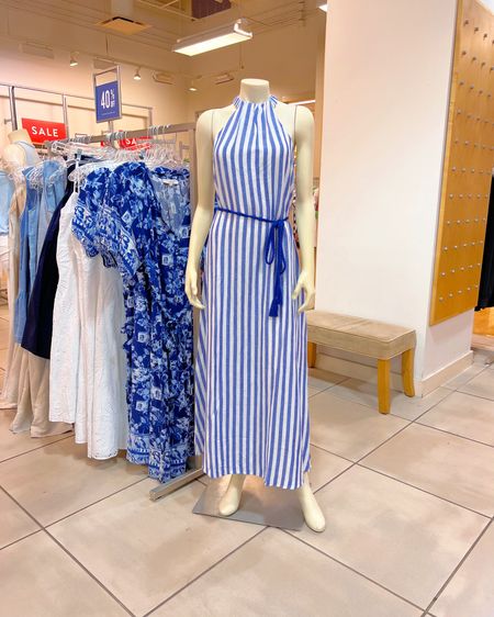 $44 Dresses at Loft! This striped linen maxi dress is included in the sale and is perfect for lots of spring and summer occasions! 

Spring dress, graduation dress, spring outfit, spring outfits, vacation outfit, summer dress, vacation dress, work dress, workwear, work outfit, work wear, shirtdress, Loft outfit, Loft dress

#LTKSaleAlert #LTKFindsUnder50 #LTKTravel