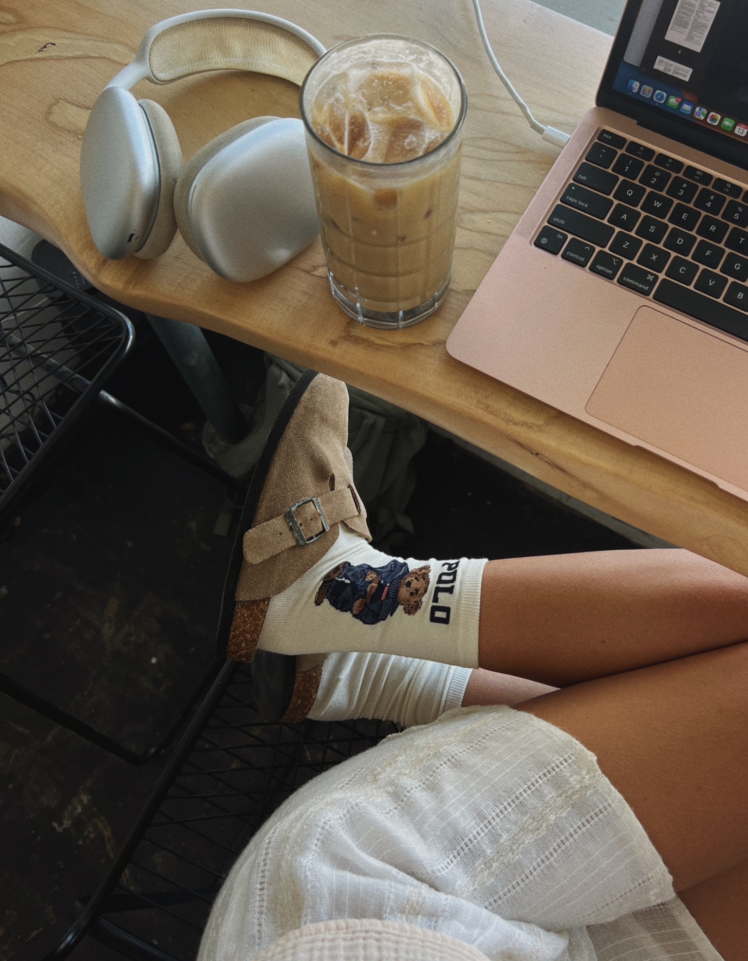 obsessed w these cutie fall socks 🤎🧸 

#LTKSeasonal #LTKstyletip