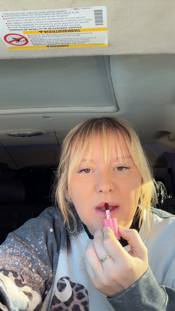 Literally my favorite product that I keep in the car to use as the last thing before I get out 🥰 it’s my fave #elf #elfcosmetics @elfcosmetics